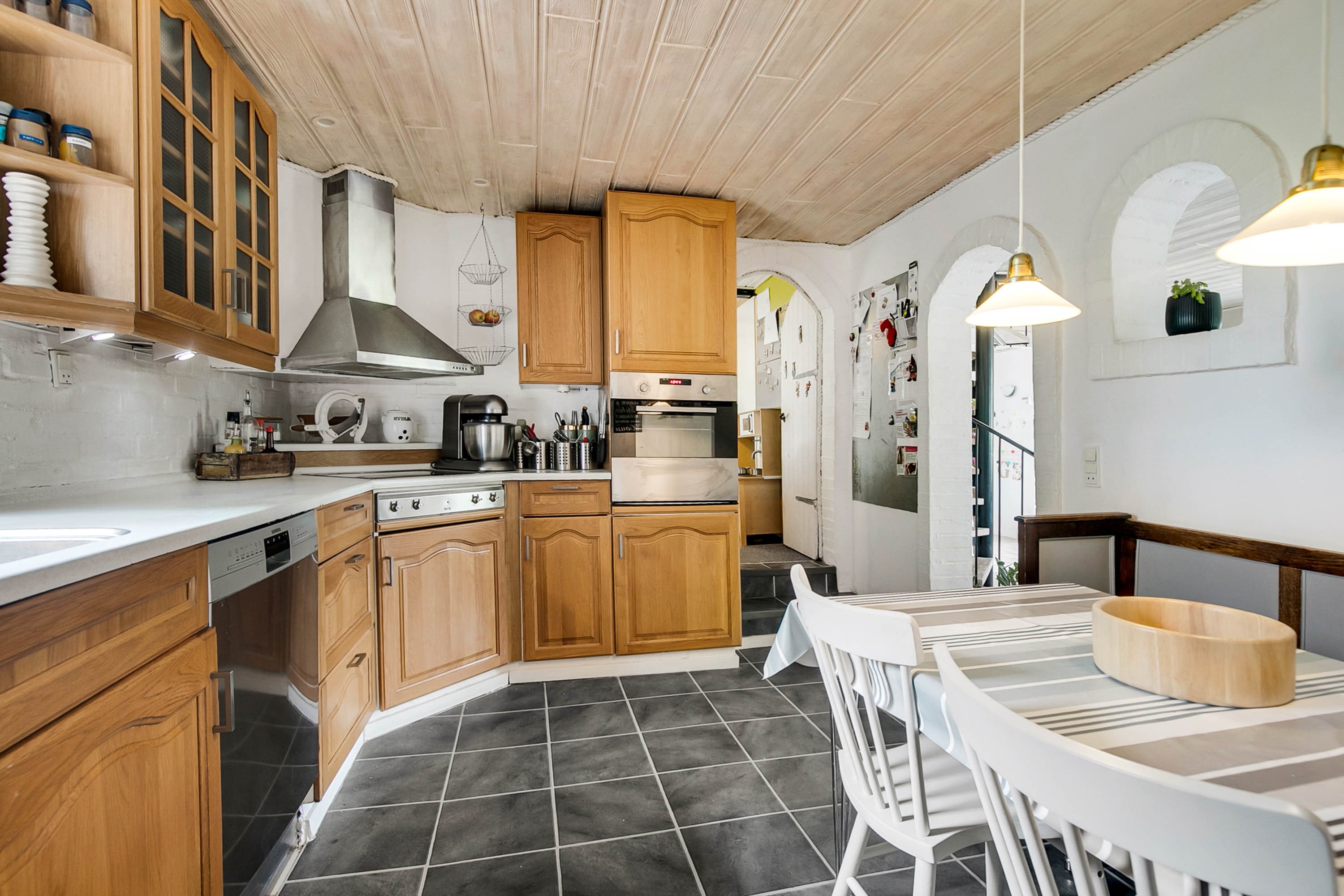 Fremhævet køkken billede i fuldskærmstilstand. Billede af Aalborgvej 301, 9362 Gandrup