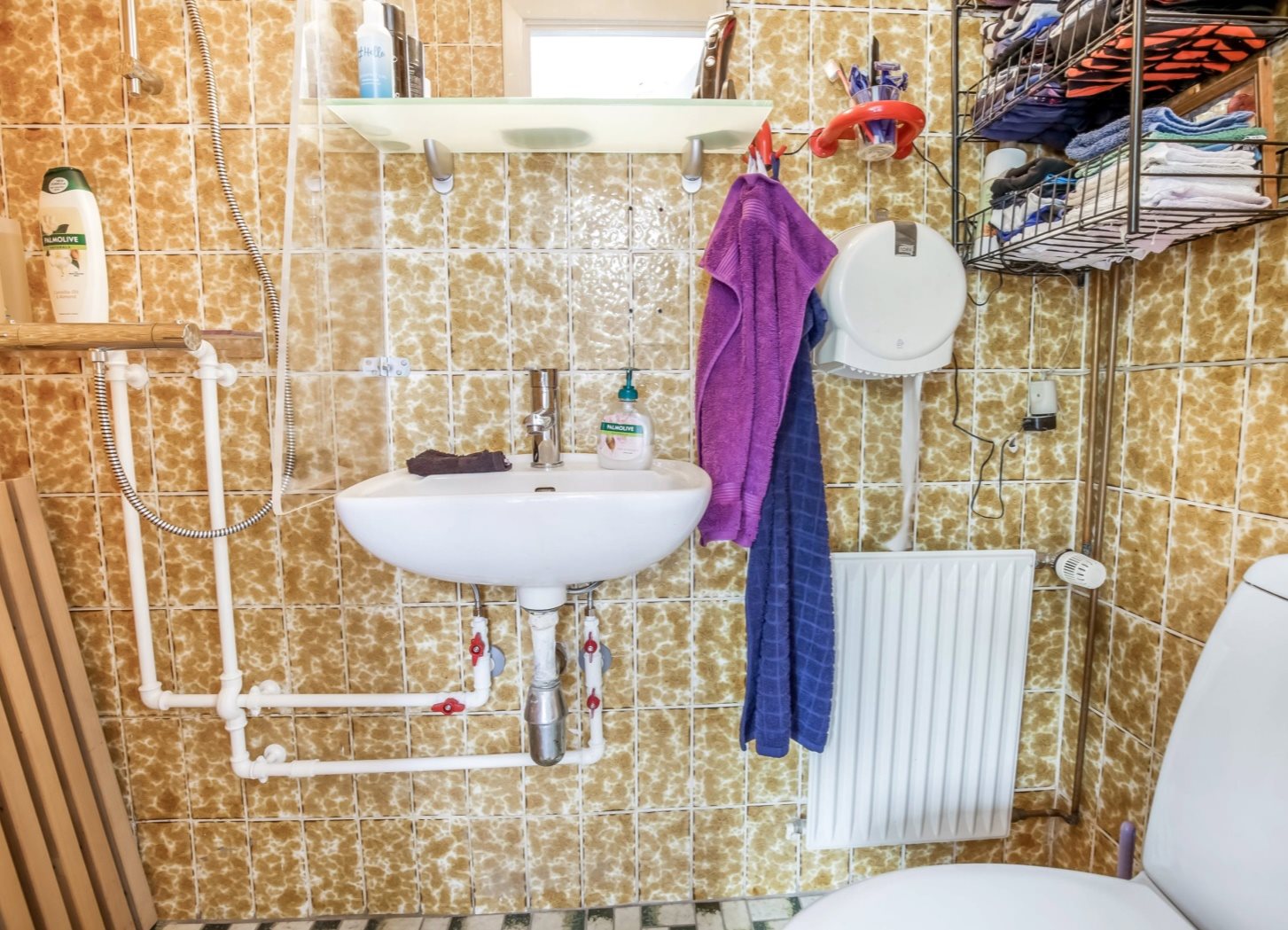 Fremhævet badeværelse billede i fuldskærmstilstand. Billede af Stendyssevej 12A, Stenvad, 8586 Ørum Djurs