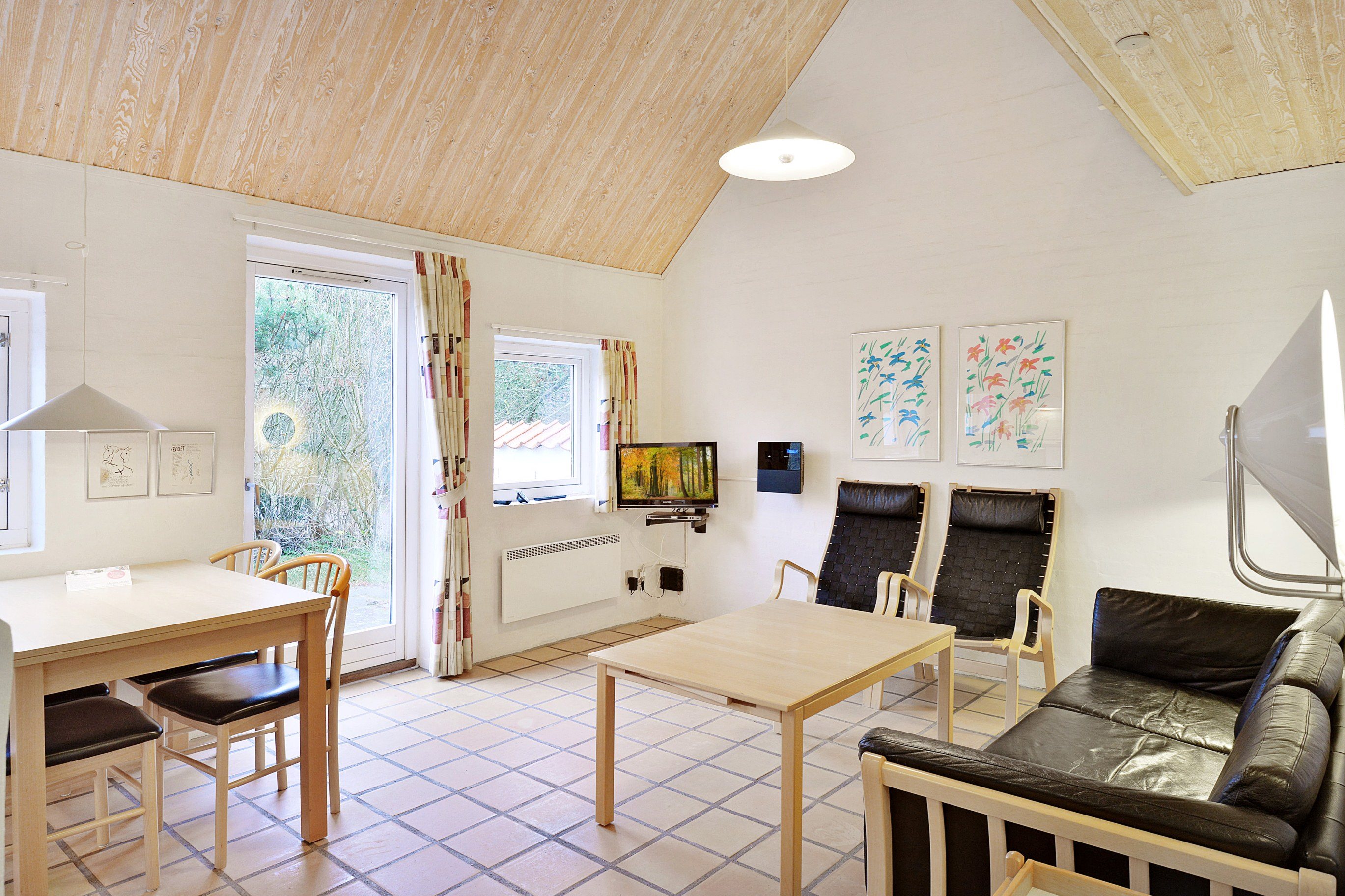 Fremhævet stue billede i fuldskærmstilstand. Billede af Tranevej 108, Hulsig, 9990 Skagen