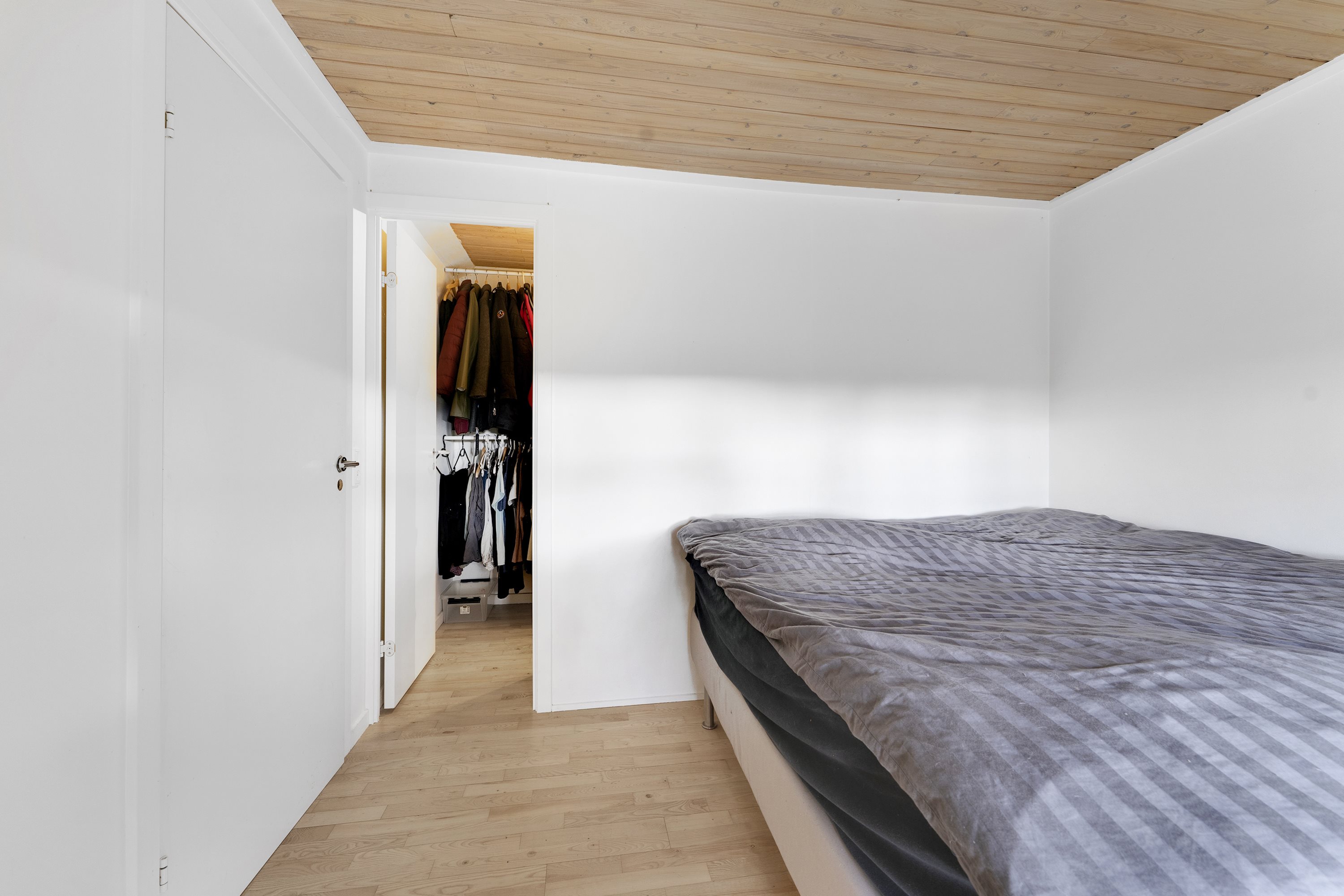 Fremhævet værelse billede i fuldskærmstilstand. Billede af Astrupvej 1, 8930 Randers NØ