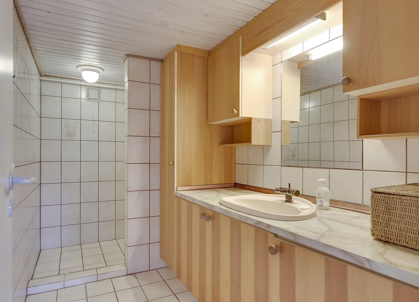 Fremhævet badeværelse billede i fuldskærmstilstand. Billede af Nøråvej 18, Redsted, 7970 Redsted M