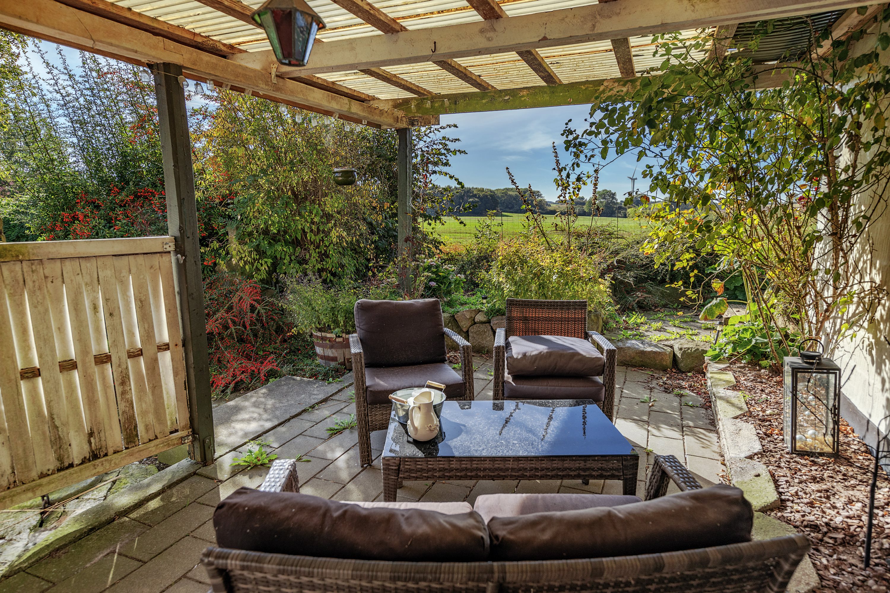 Fremhævet udendørs billede i fuldskærmstilstand. Billede af Tryggelev 76, Tryggelev, 5932 Humble