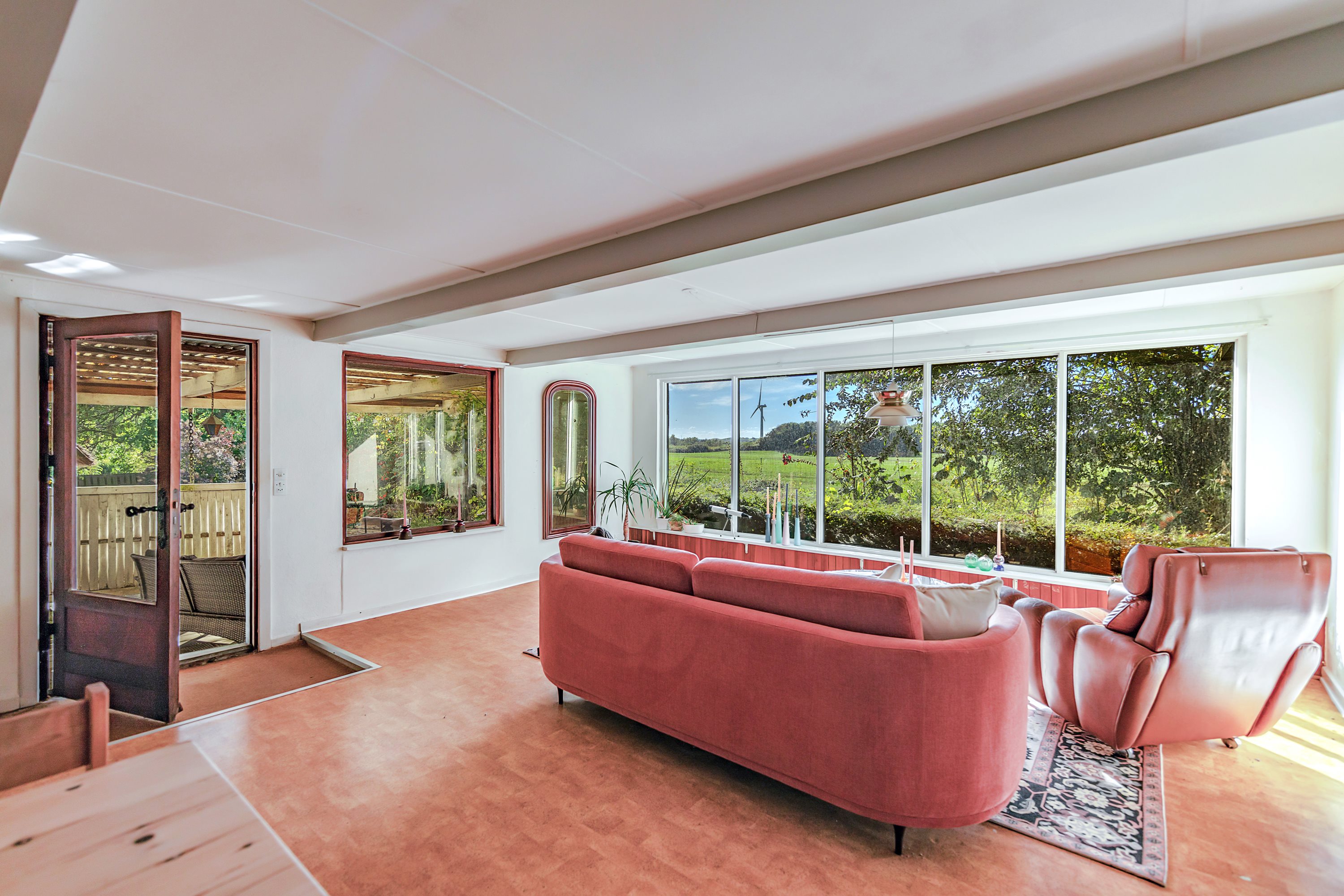 Fremhævet stue billede i fuldskærmstilstand. Billede af Tryggelev 76, Tryggelev, 5932 Humble