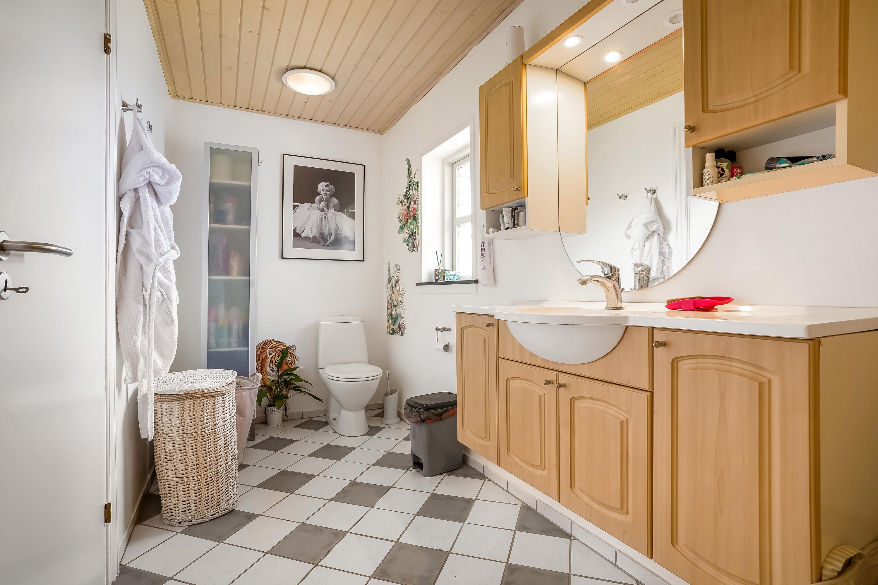 Fremhævet andet billede i fuldskærmstilstand. Billede af Strøget 41, 8766 Nørre Snede