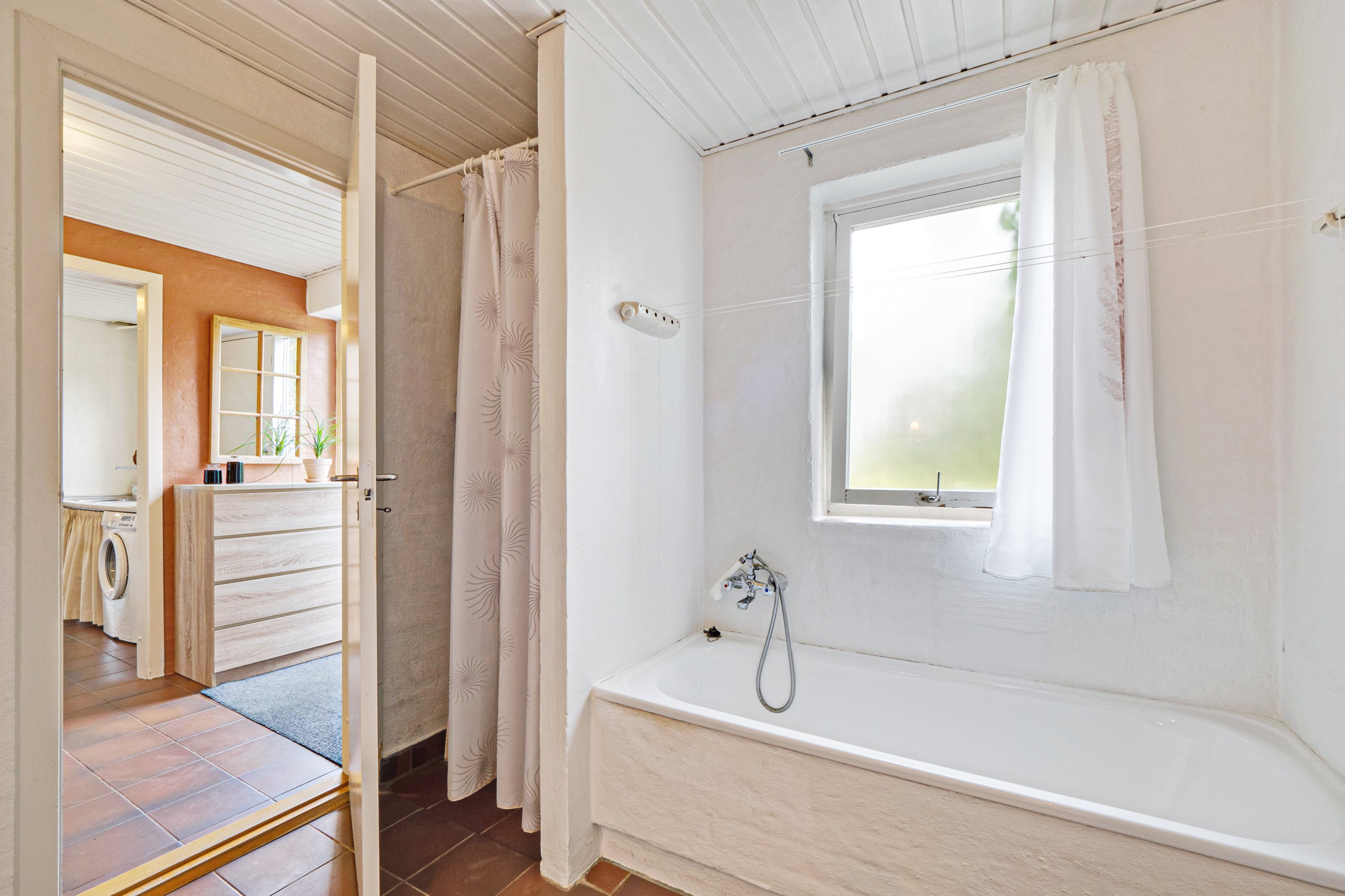 Fremhævet badeværelse billede i fuldskærmstilstand. Billede af Engen 2, Øster Jølby, 7950 Erslev