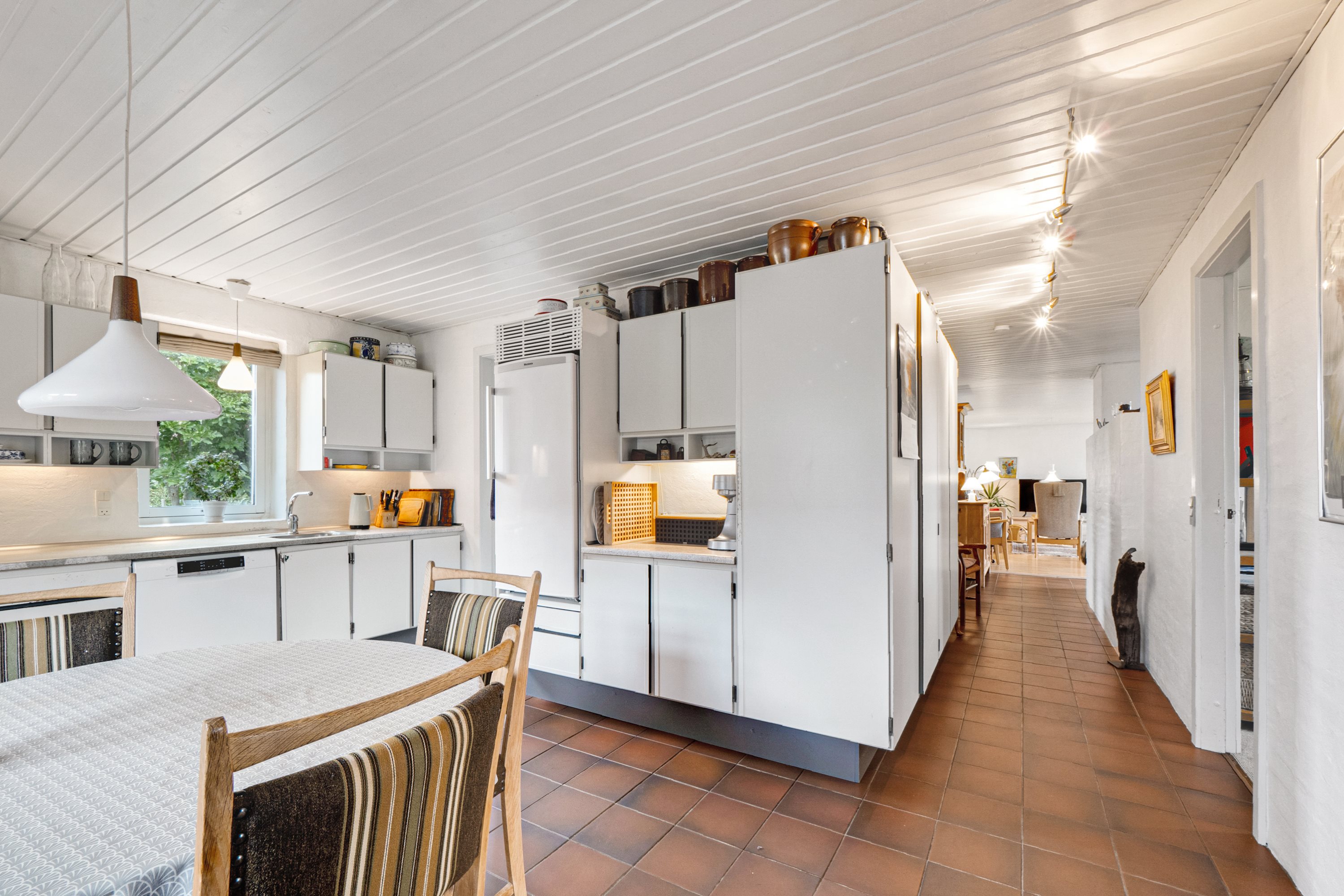 Fremhævet køkken billede i fuldskærmstilstand. Billede af Engen 2, Øster Jølby, 7950 Erslev