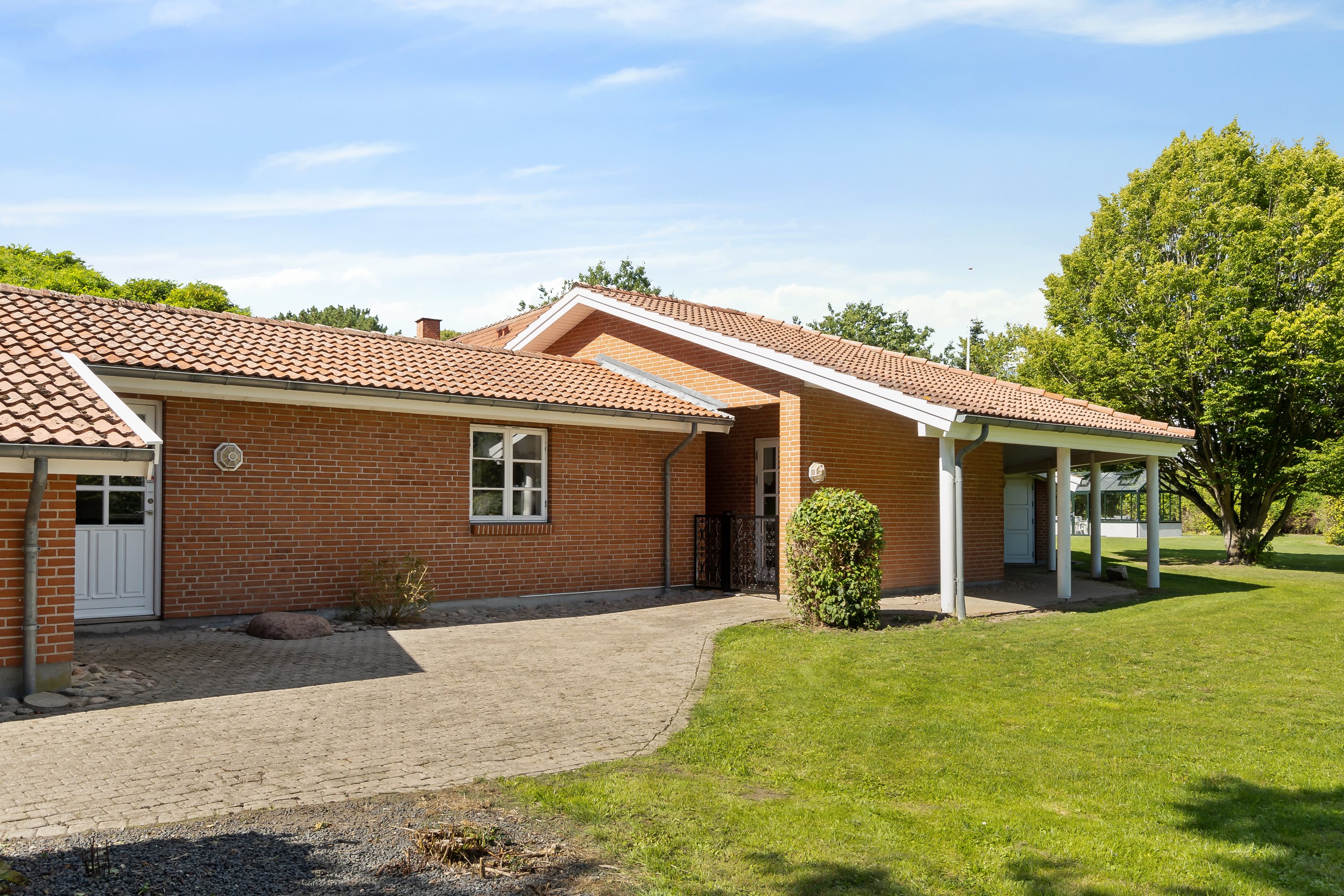 Fremhævet facade billede i fuldskærmstilstand. Billede af Ærtebjergvej 19, Tjæreby, 4230 Skælskør