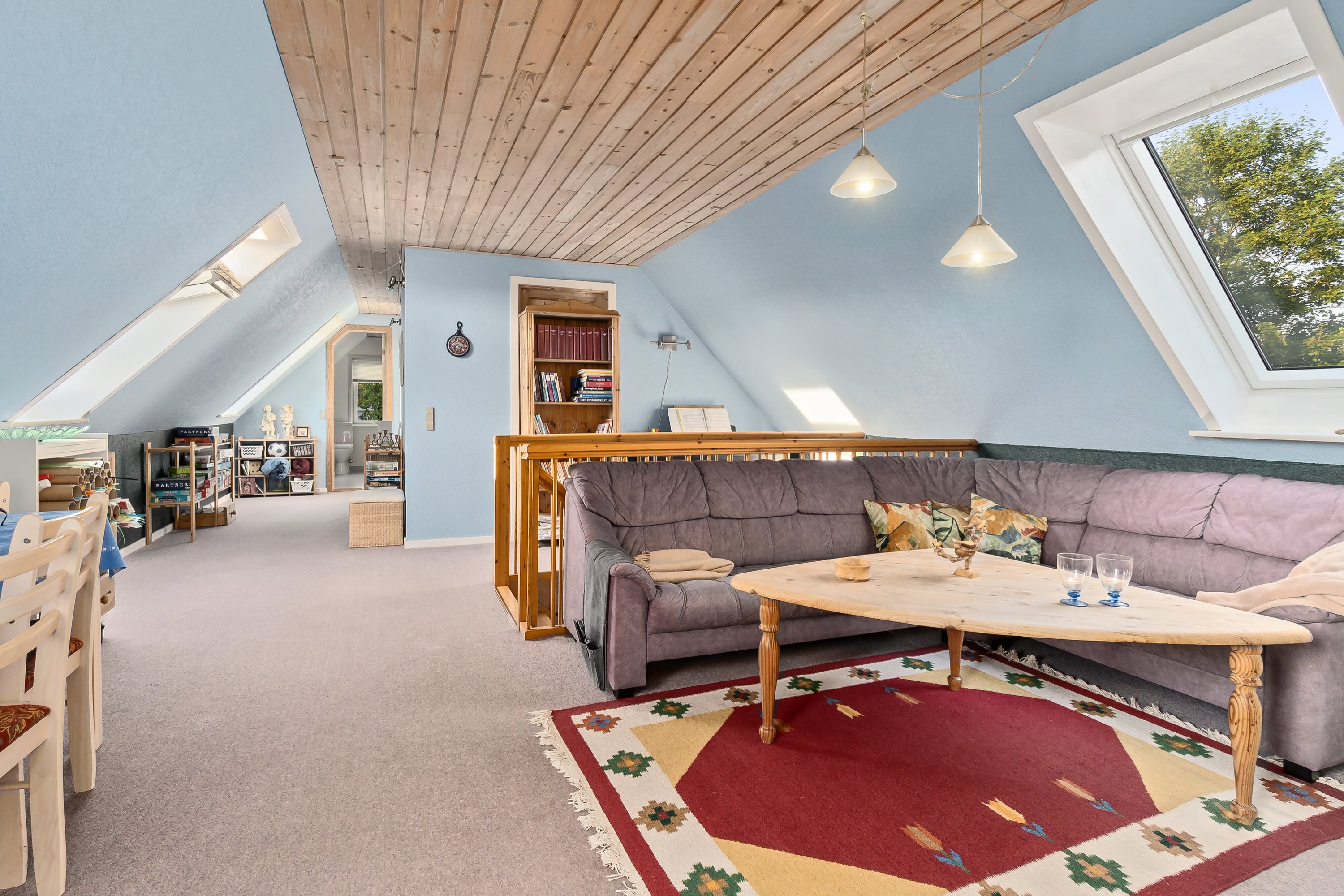 Fremhævet stue billede i fuldskærmstilstand. Billede af Linalyst 7, 9610 Nørager