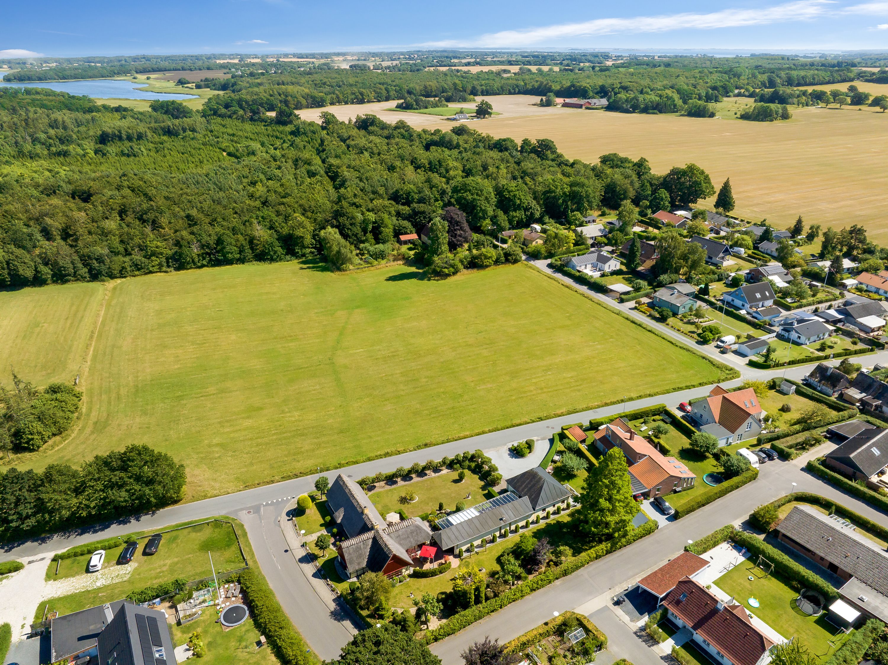 Fremhævet luftfoto billede i fuldskærmstilstand. Billede af Næbvej 25, 4720 Præstø