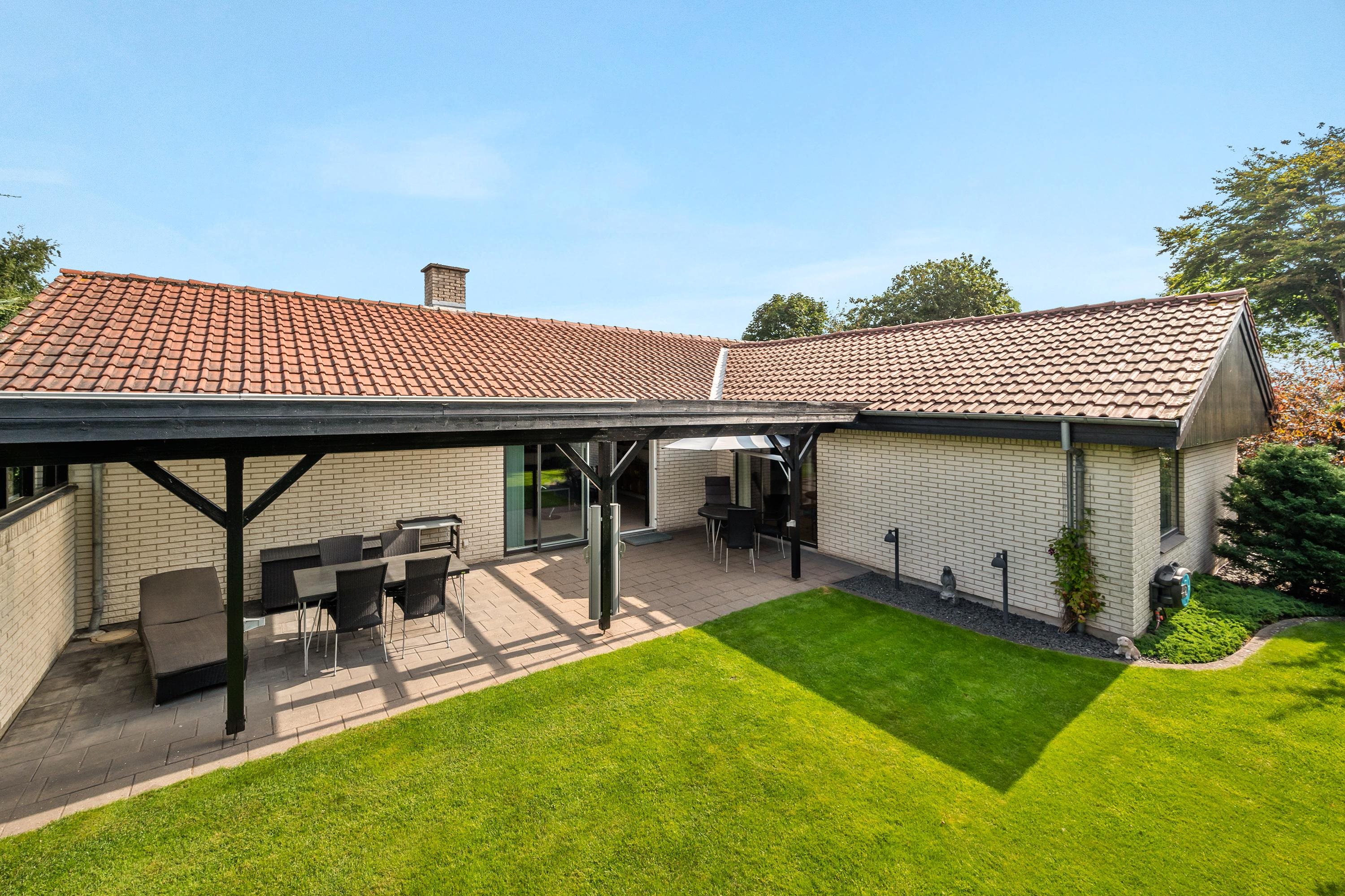 Fremhævet ejendommen billede i fuldskærmstilstand. Billede af Hirsevænget 4, 7500 Holstebro