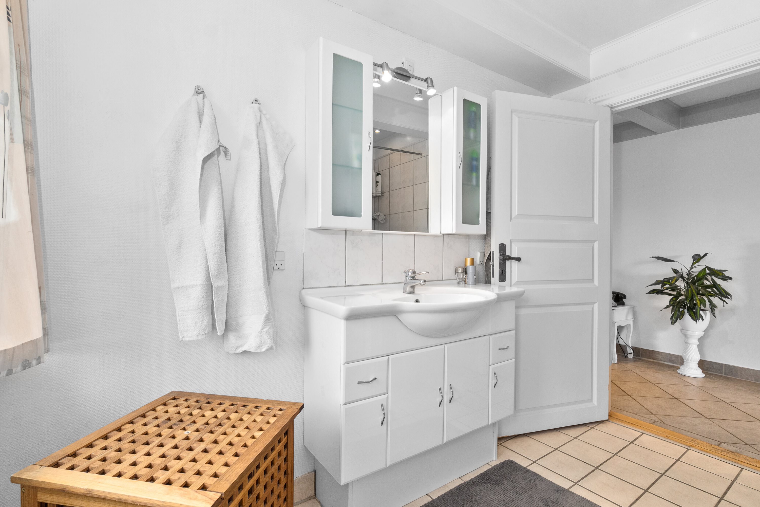 Fremhævet badeværelse billede i fuldskærmstilstand. Billede af Savværksvej 1, 5620 Glamsbjerg