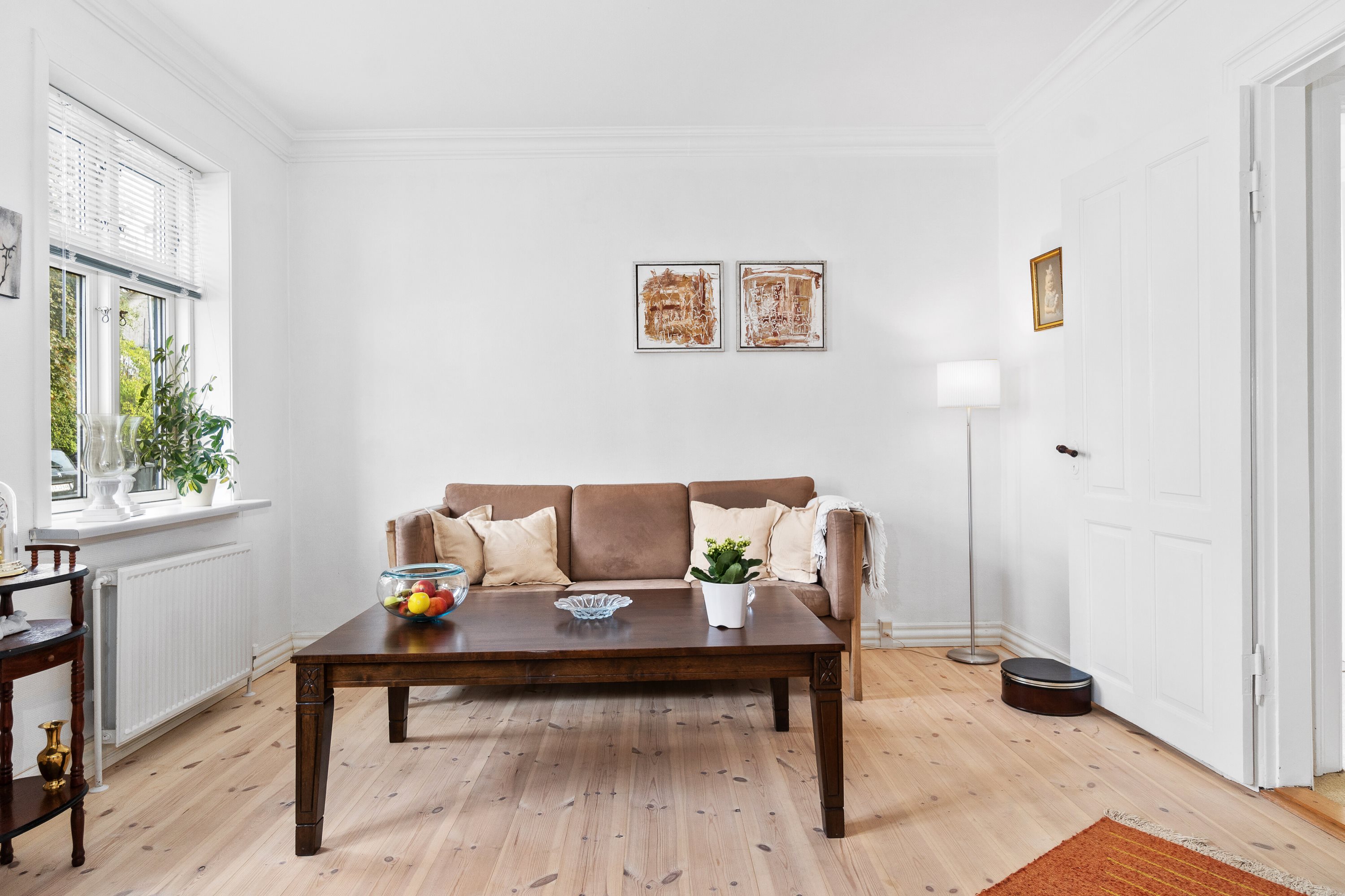 Fremhævet stue billede i fuldskærmstilstand. Billede af Savværksvej 1, 5620 Glamsbjerg