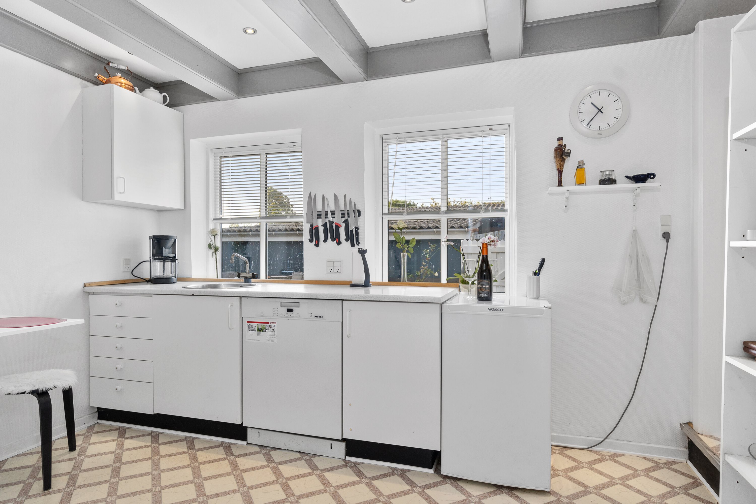 Fremhævet køkken billede i fuldskærmstilstand. Billede af Savværksvej 1, 5620 Glamsbjerg