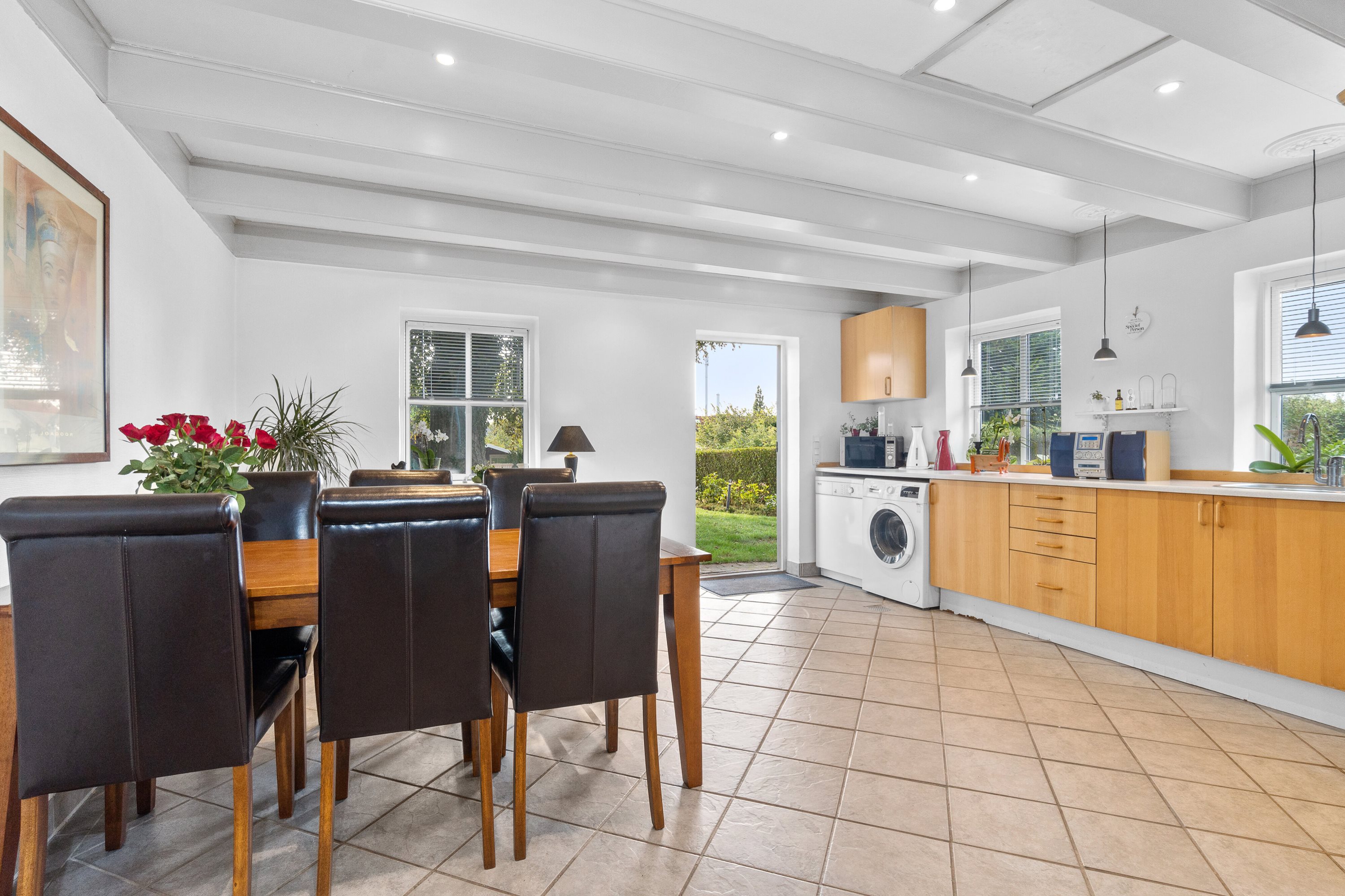 Fremhævet spisestue billede i fuldskærmstilstand. Billede af Savværksvej 1, 5620 Glamsbjerg