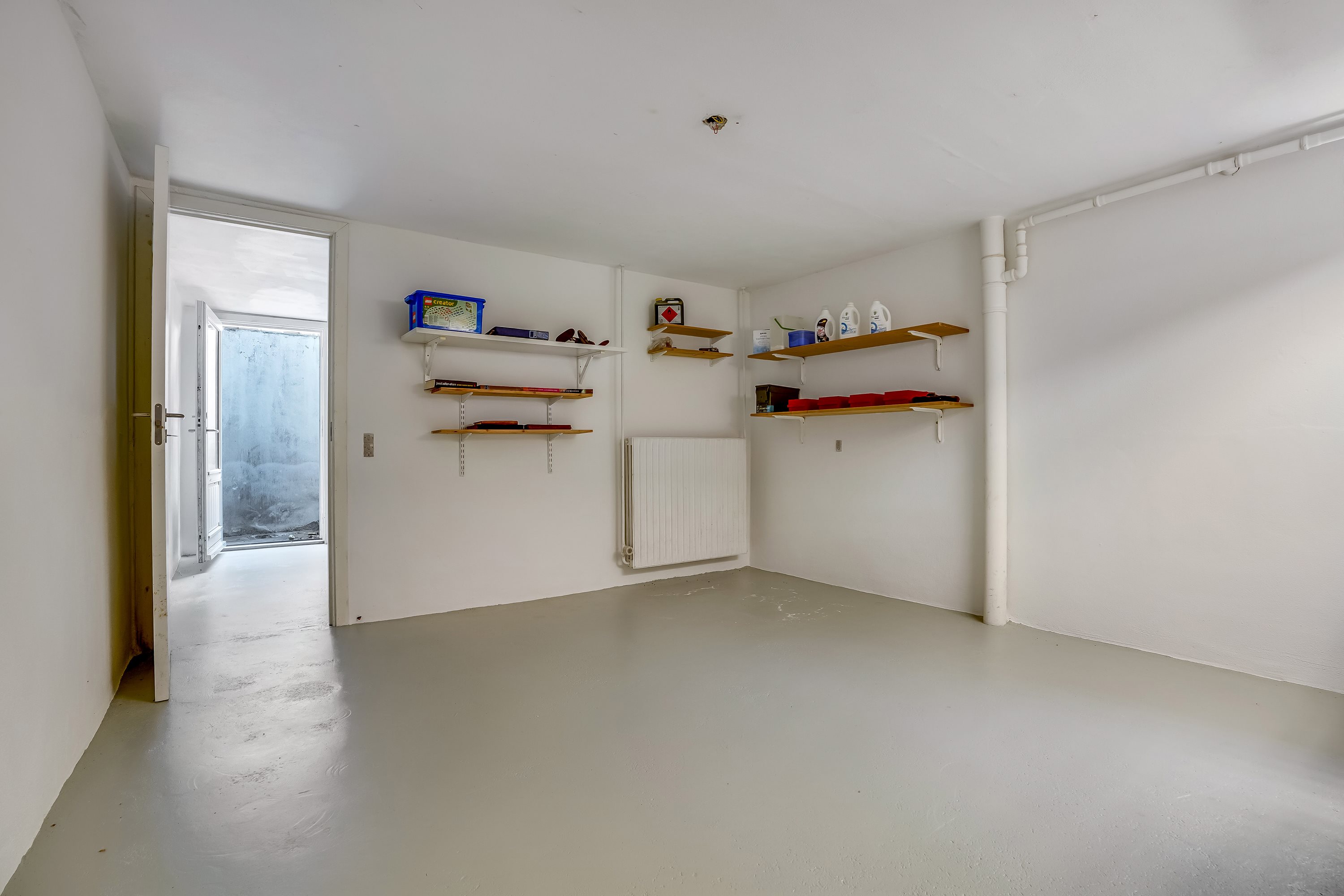 Fremhævet andet billede i fuldskærmstilstand. Billede af Nørrevang 2, 7300 Jelling