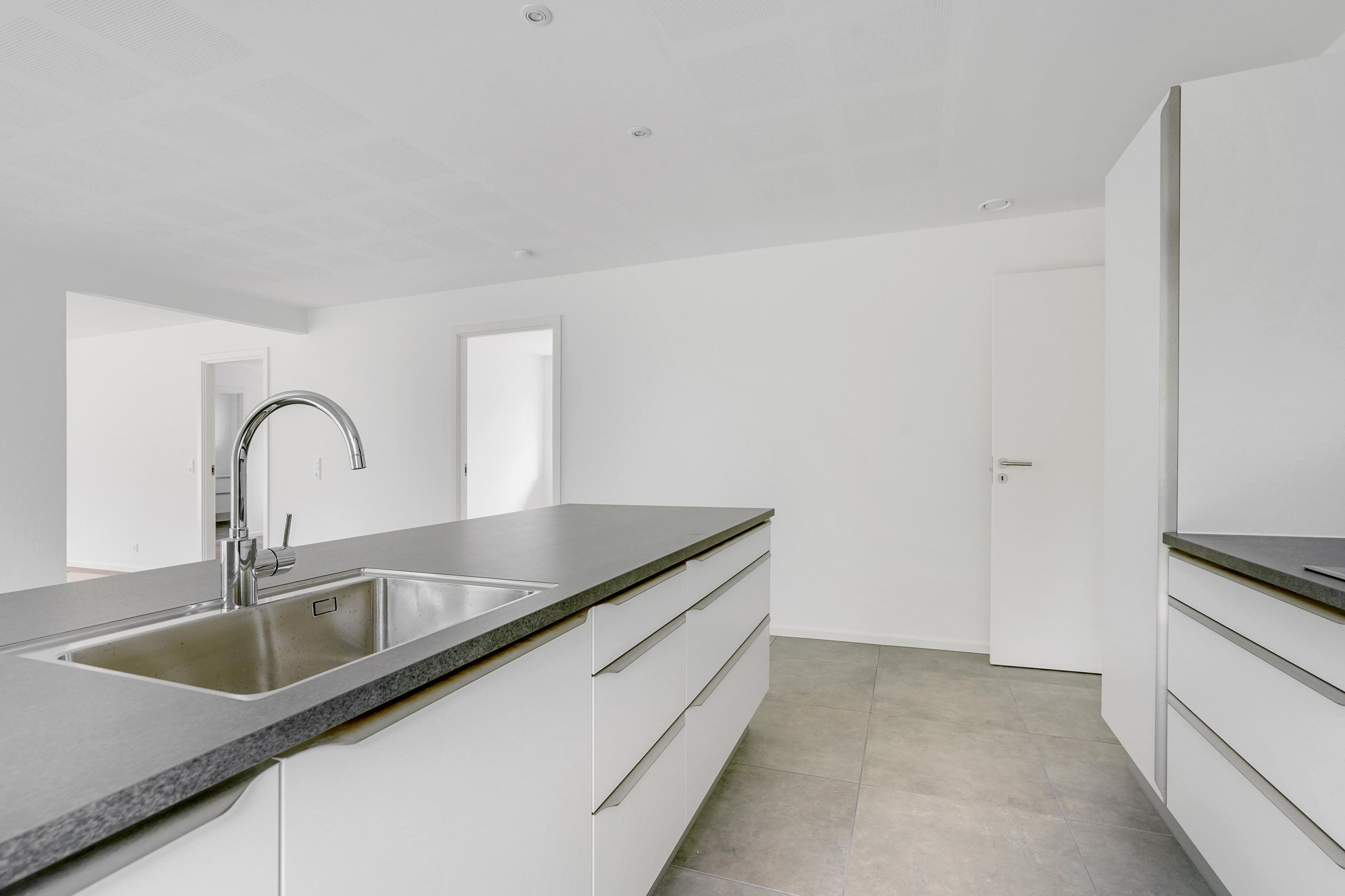 Fremhævet køkken billede i fuldskærmstilstand. Billede af Mommarkvej 348, Tandslet, 6470 Sydals