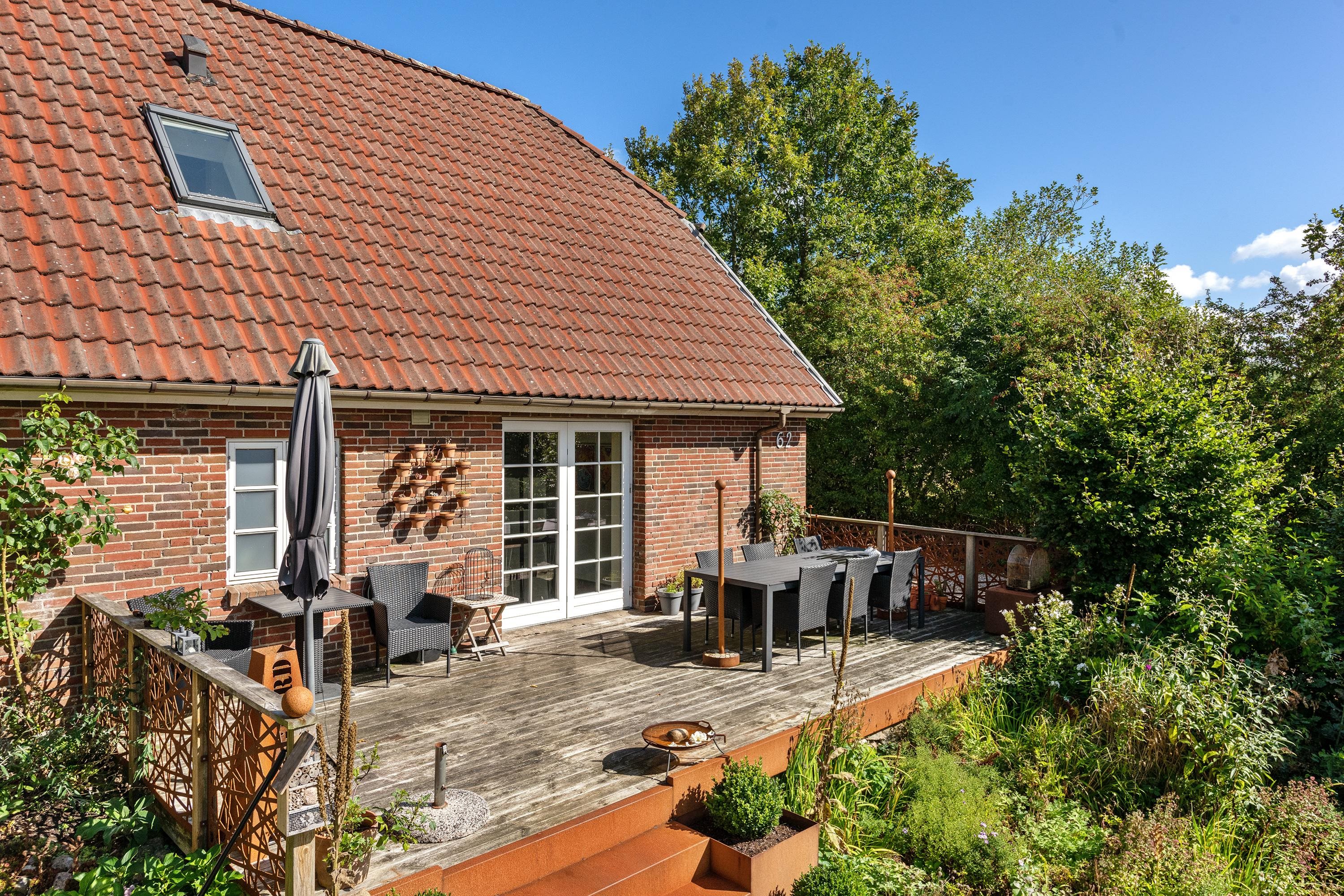 Fremhævet ejendommen billede i fuldskærmstilstand. Billede af Øster Løgumvej 62, Ø Løgum Mark, 6230 Rødekro