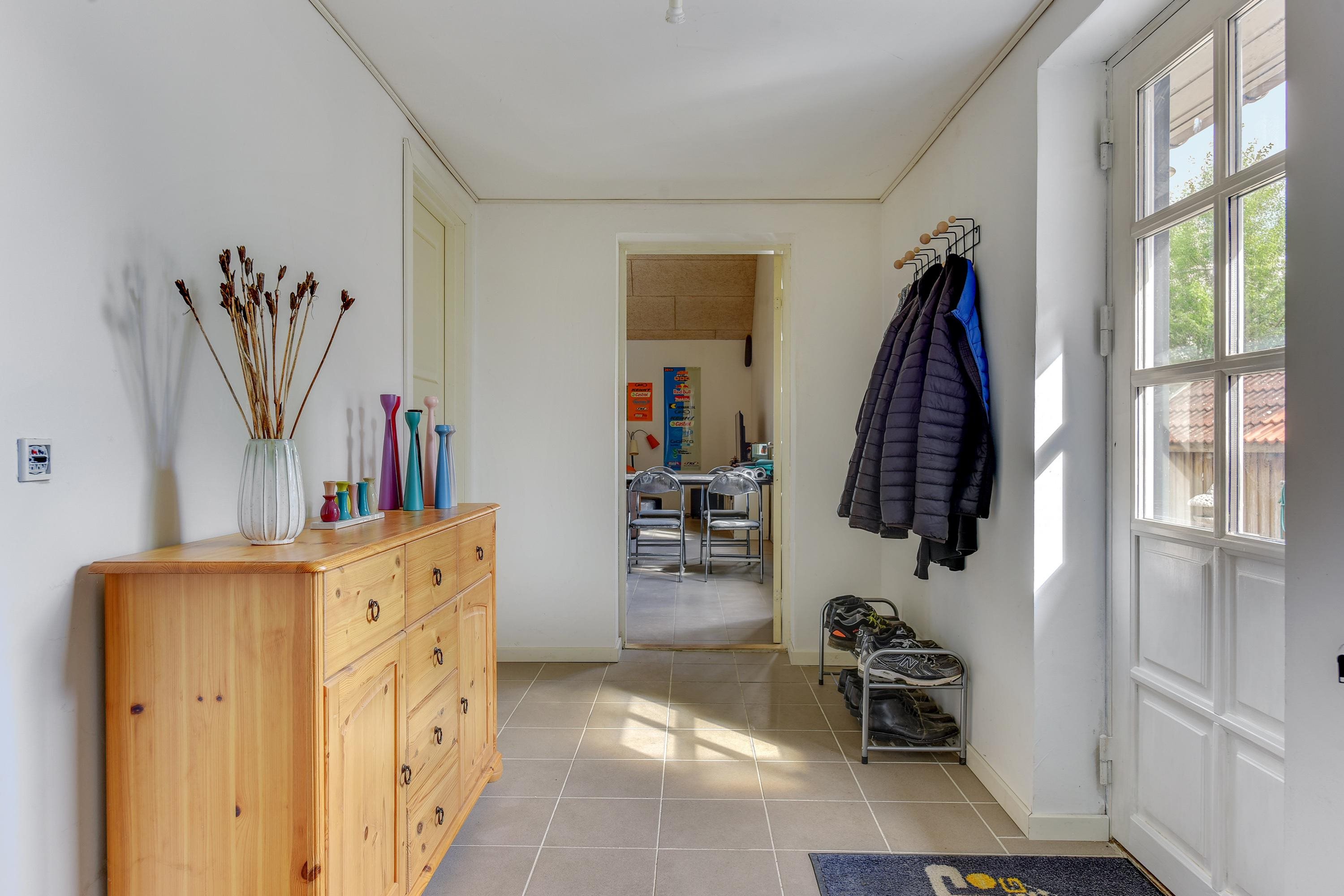 Fremhævet entré billede i fuldskærmstilstand. Billede af Øster Løgumvej 62, Ø Løgum Mark, 6230 Rødekro