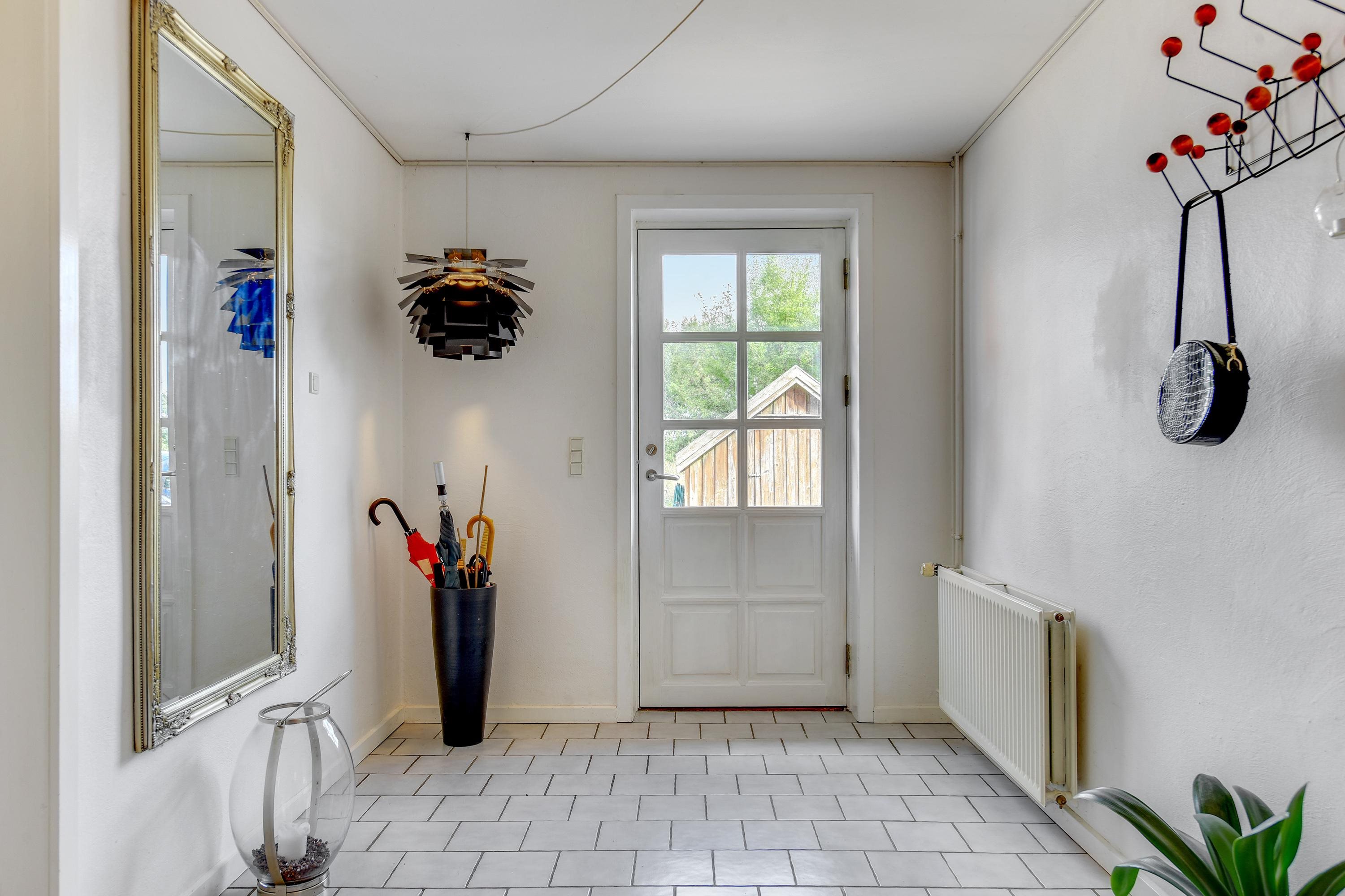 Fremhævet entré billede i fuldskærmstilstand. Billede af Øster Løgumvej 62, Ø Løgum Mark, 6230 Rødekro