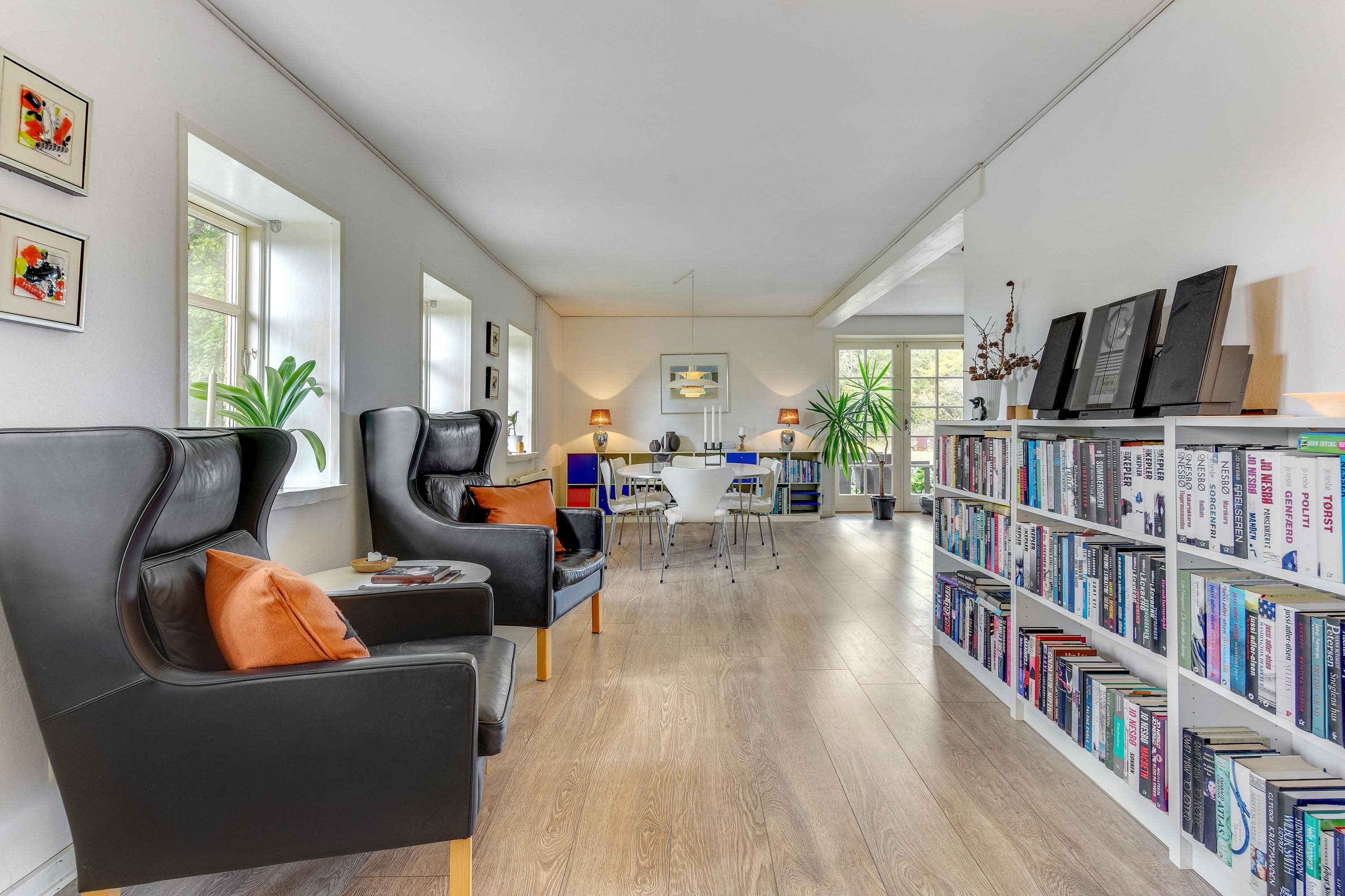 Fremhævet stue billede i fuldskærmstilstand. Billede af Øster Løgumvej 62, Ø Løgum Mark, 6230 Rødekro