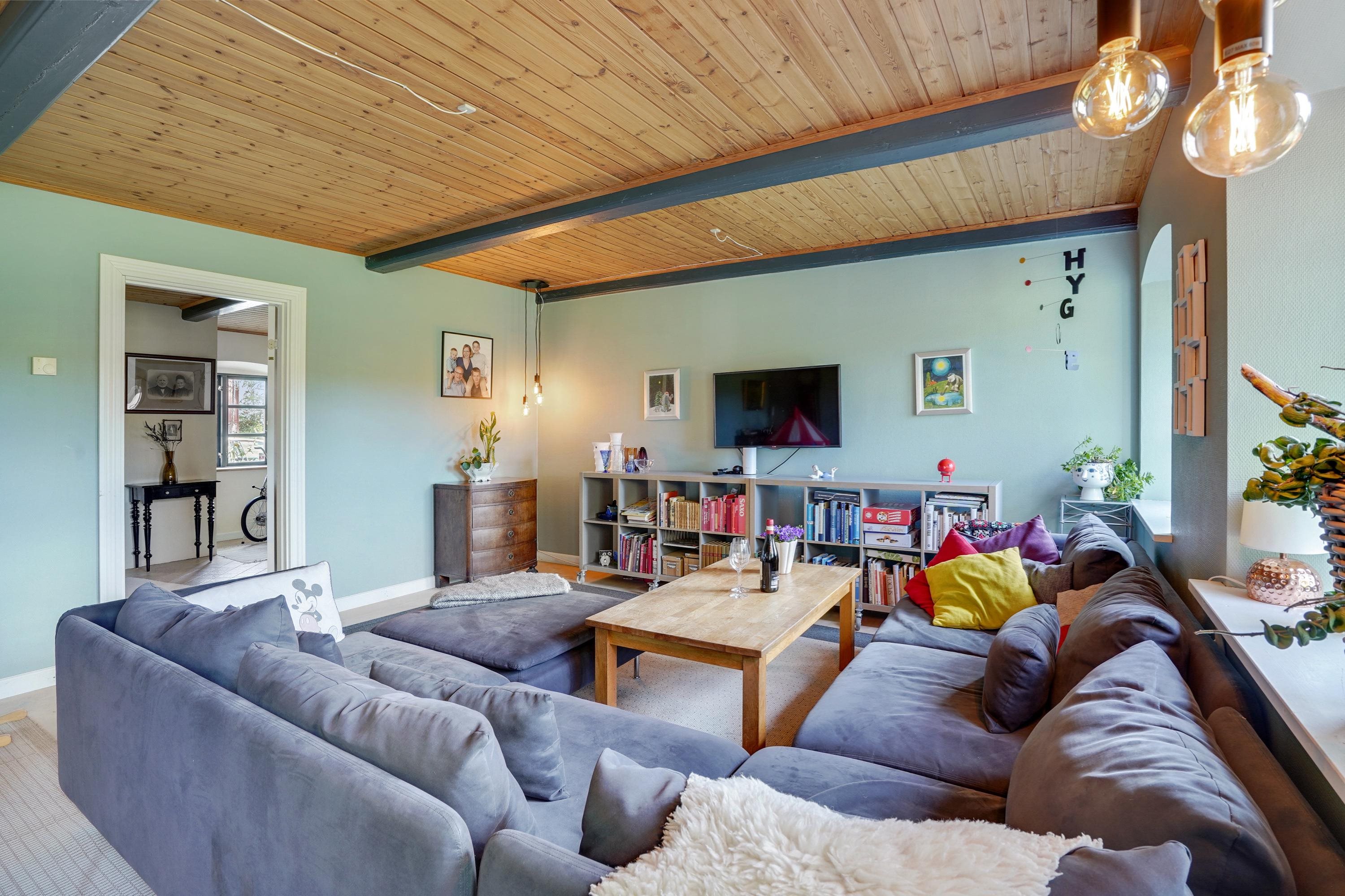 Fremhævet stue billede i fuldskærmstilstand. Billede af Over Blåkrog 1, Varnæs, 6200 Aabenraa