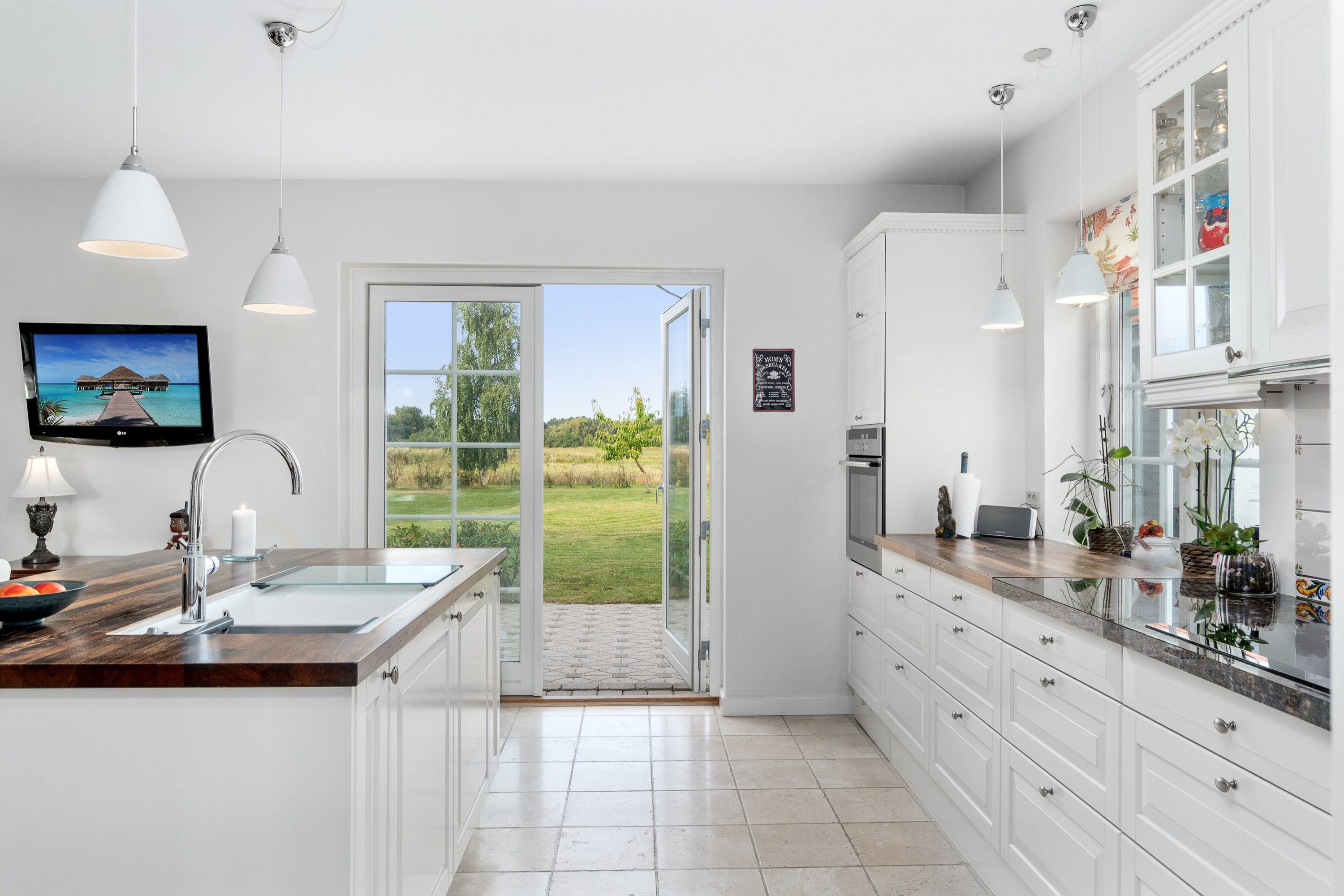 Fremhævet køkken billede i fuldskærmstilstand. Billede af Ved Møllen 11, 4581 Rørvig