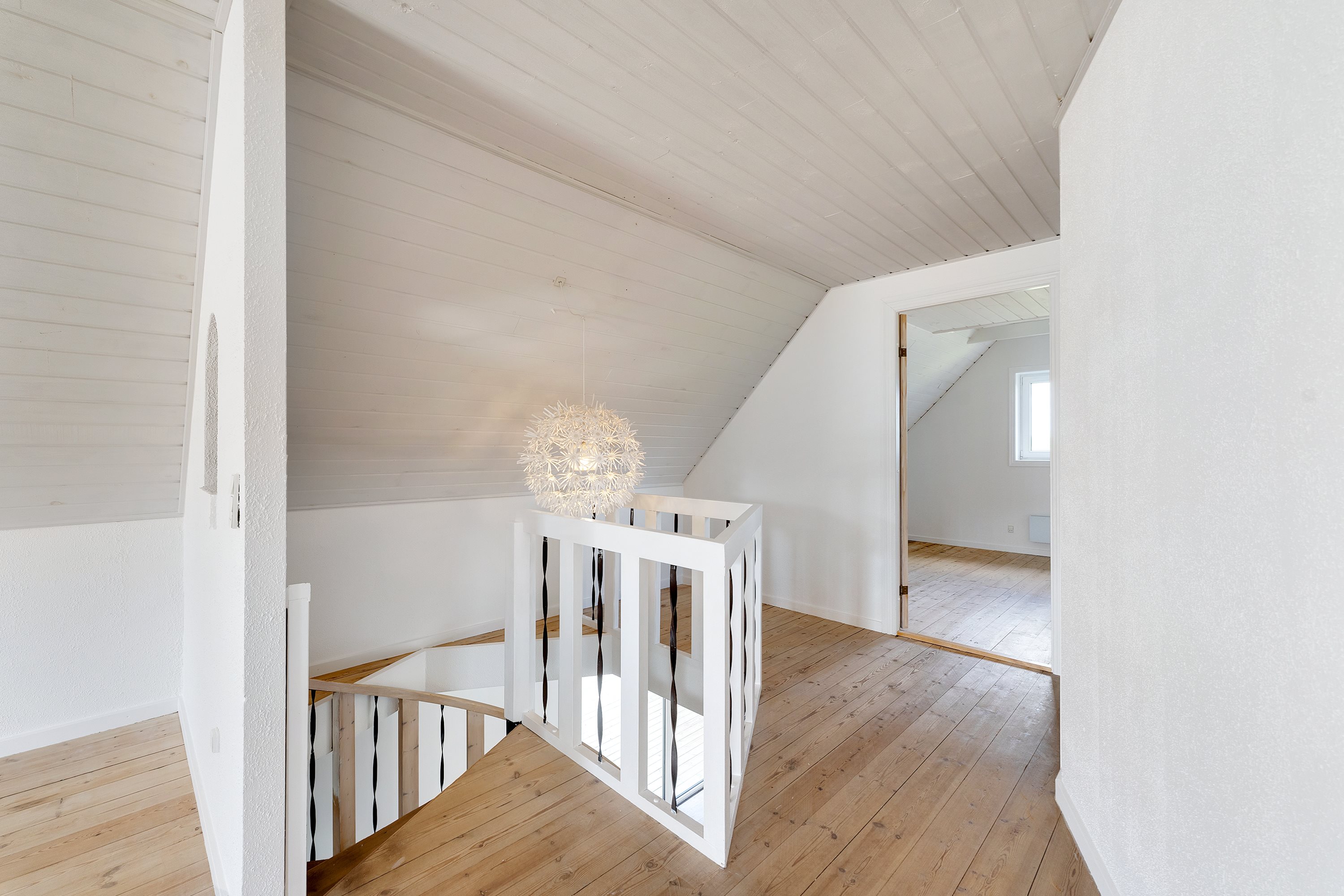 Fremhævet opholdsrum billede i fuldskærmstilstand. Billede af Fridasminde 12, 8960 Randers SØ