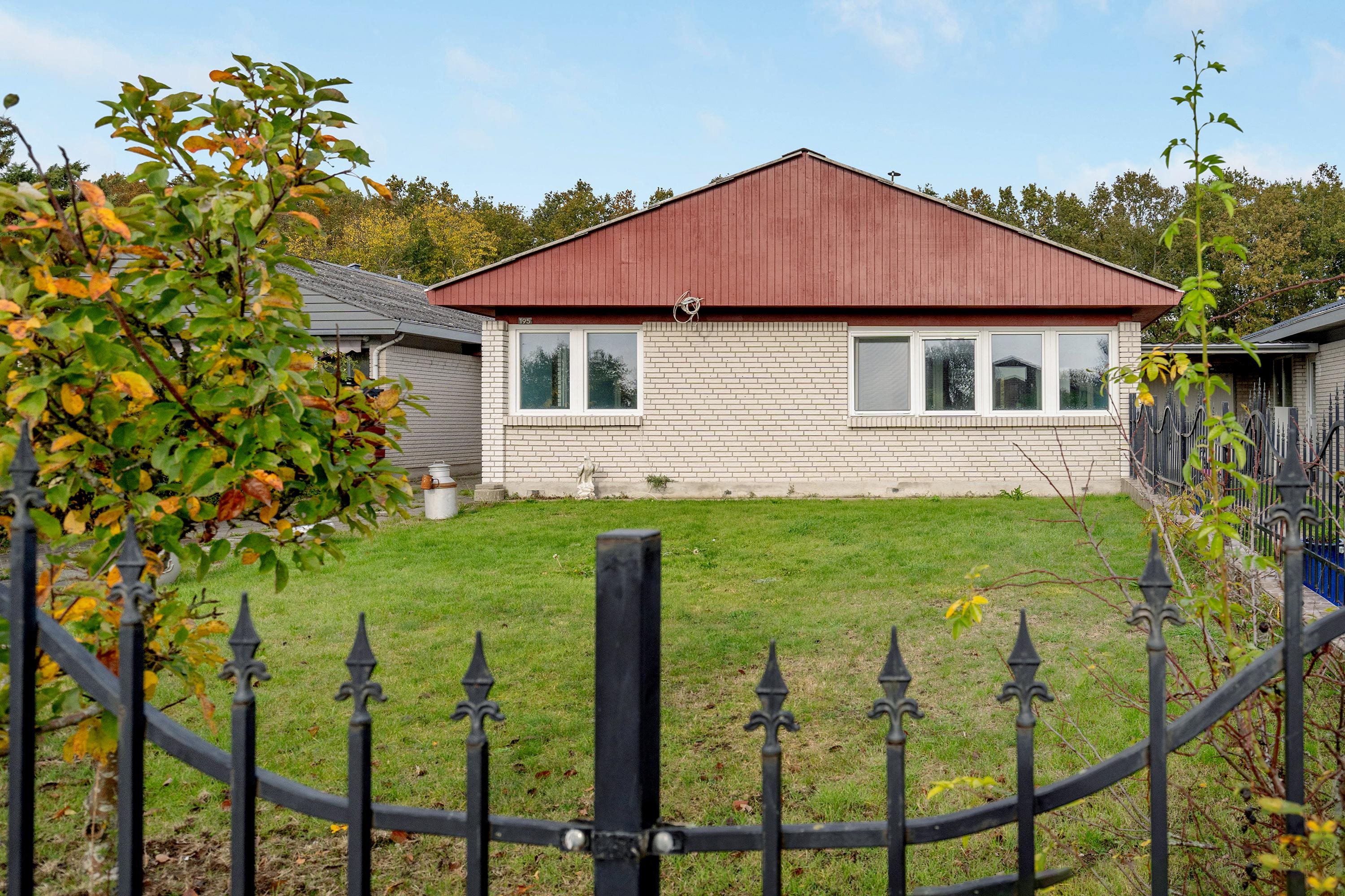 Miniaturebillede 1: ejendommen. Billede af Åsumvej 195, 5240 Odense NØ