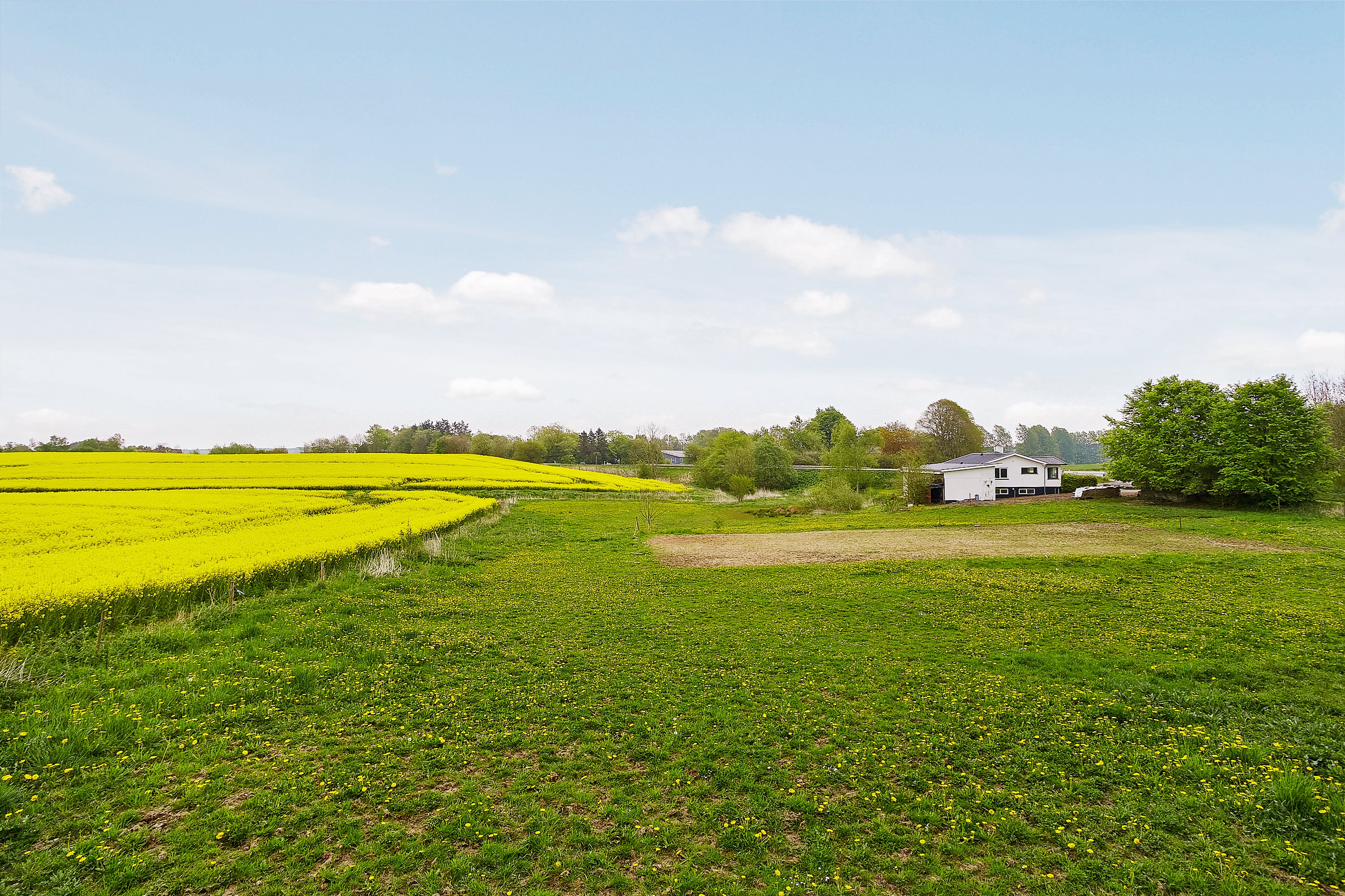 Miniaturebillede 1: grund. Billede af Teglværksvej 49, Ølsted, 8723 Løsning