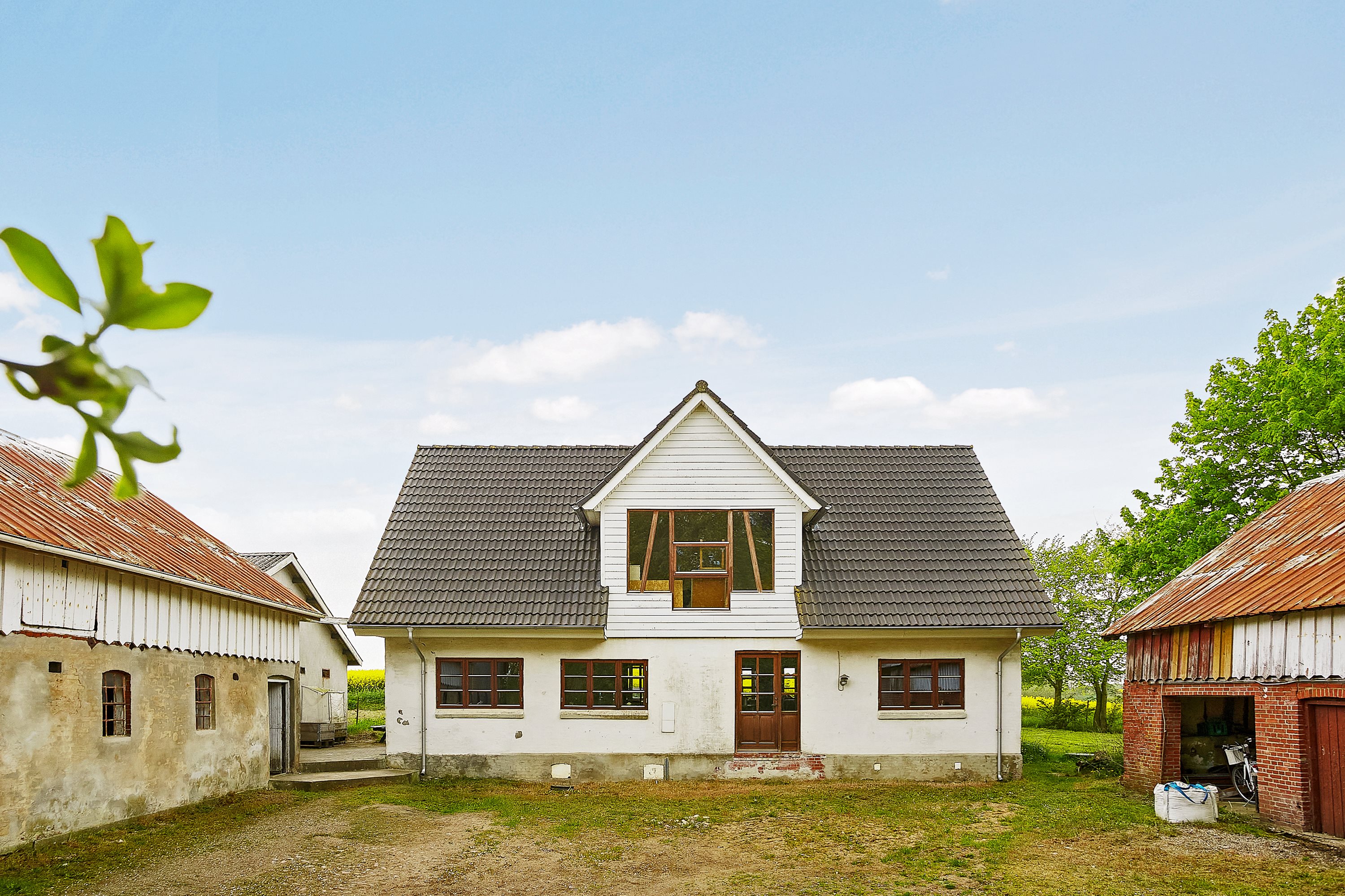 Fremhævet ejendommen billede i fuldskærmstilstand. Billede af Teglværksvej 49, Ølsted, 8723 Løsning