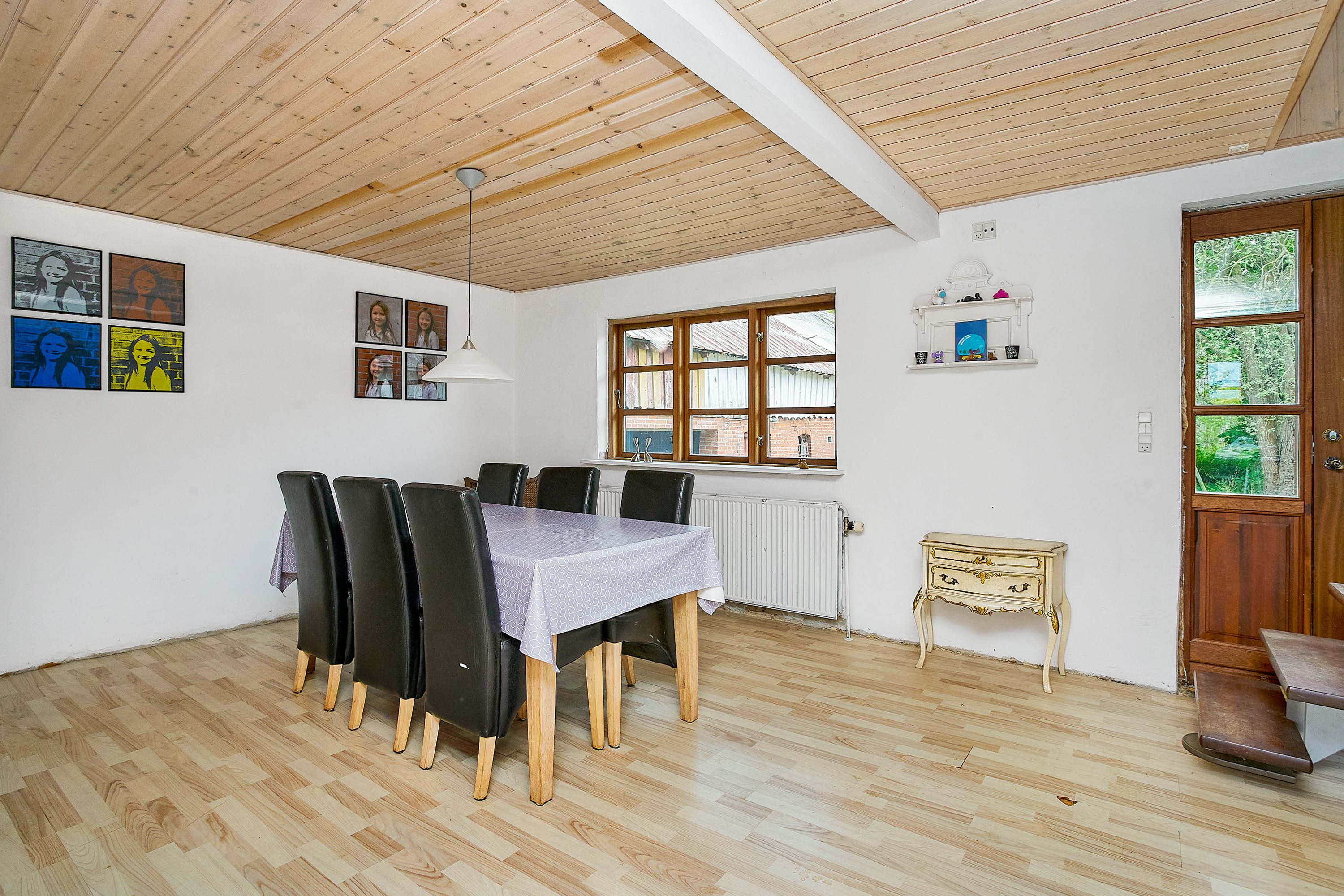 Fremhævet alrum billede i fuldskærmstilstand. Billede af Teglværksvej 49, Ølsted, 8723 Løsning