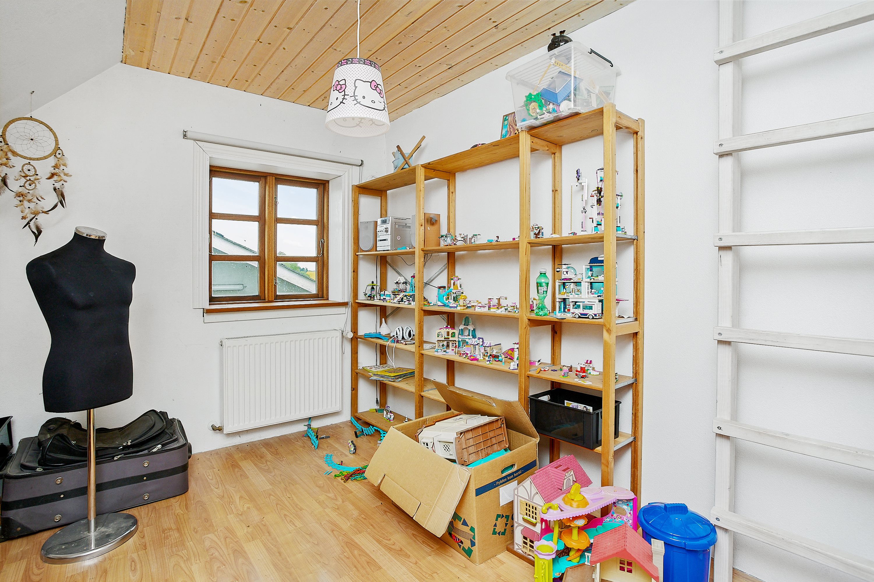 Fremhævet værelse billede i fuldskærmstilstand. Billede af Teglværksvej 49, Ølsted, 8723 Løsning