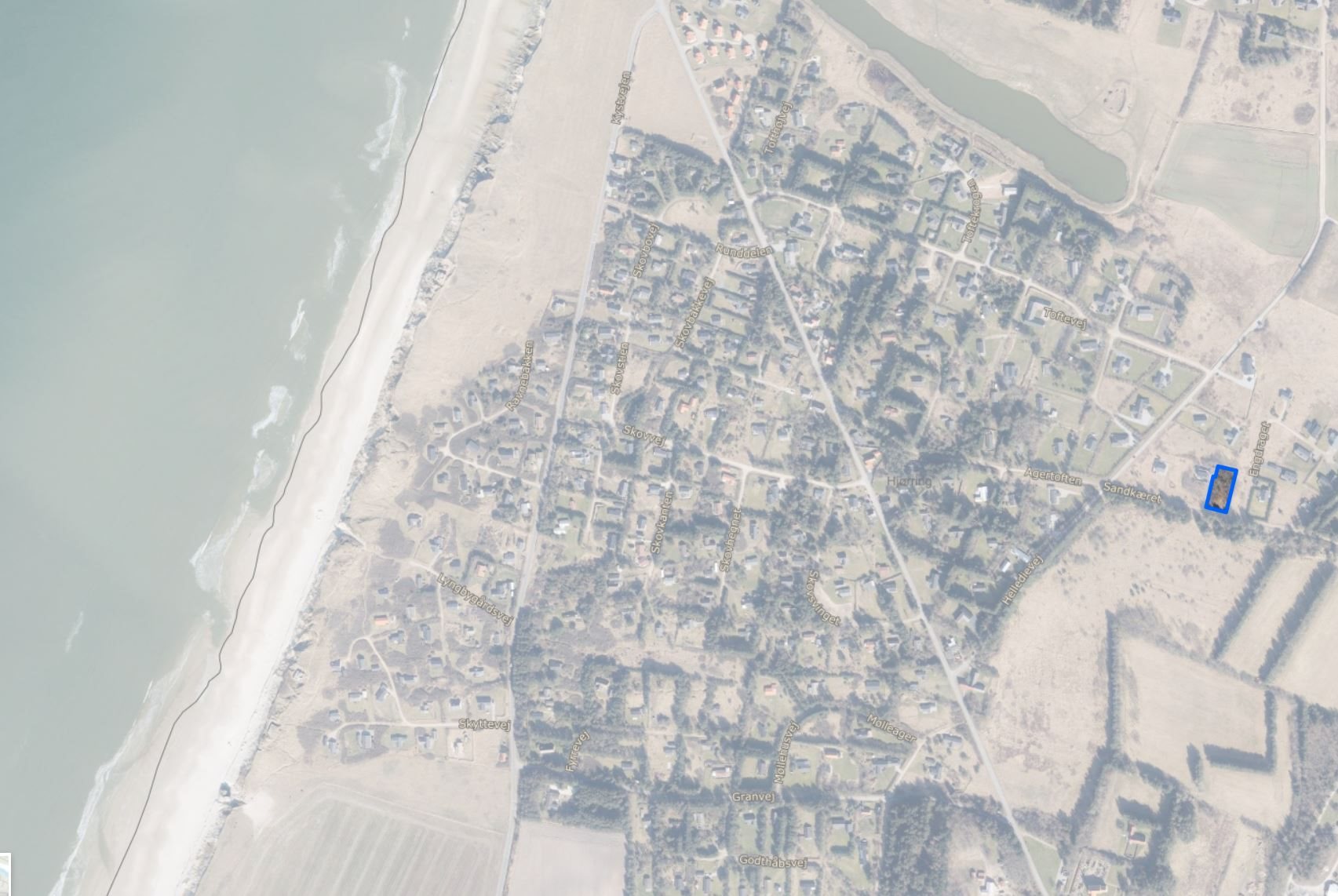 Fremhævet luftfoto billede i fuldskærmstilstand. Billede af Sandkæret 9, Lyngby, 9480 Løkken