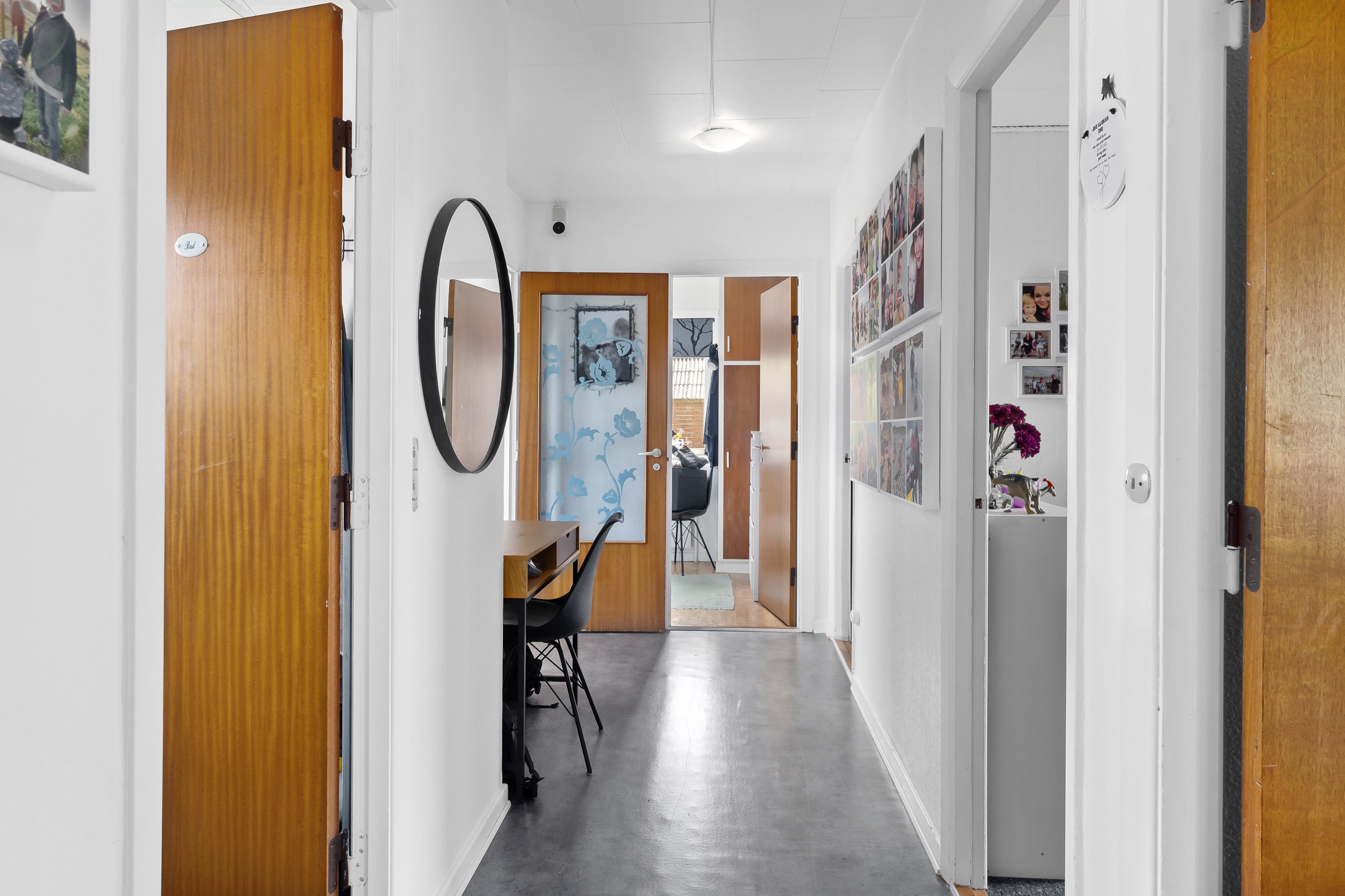 Fremhævet gang billede i fuldskærmstilstand. Billede af Østerbakken 4, Flakkebjerg, 4200 Slagelse