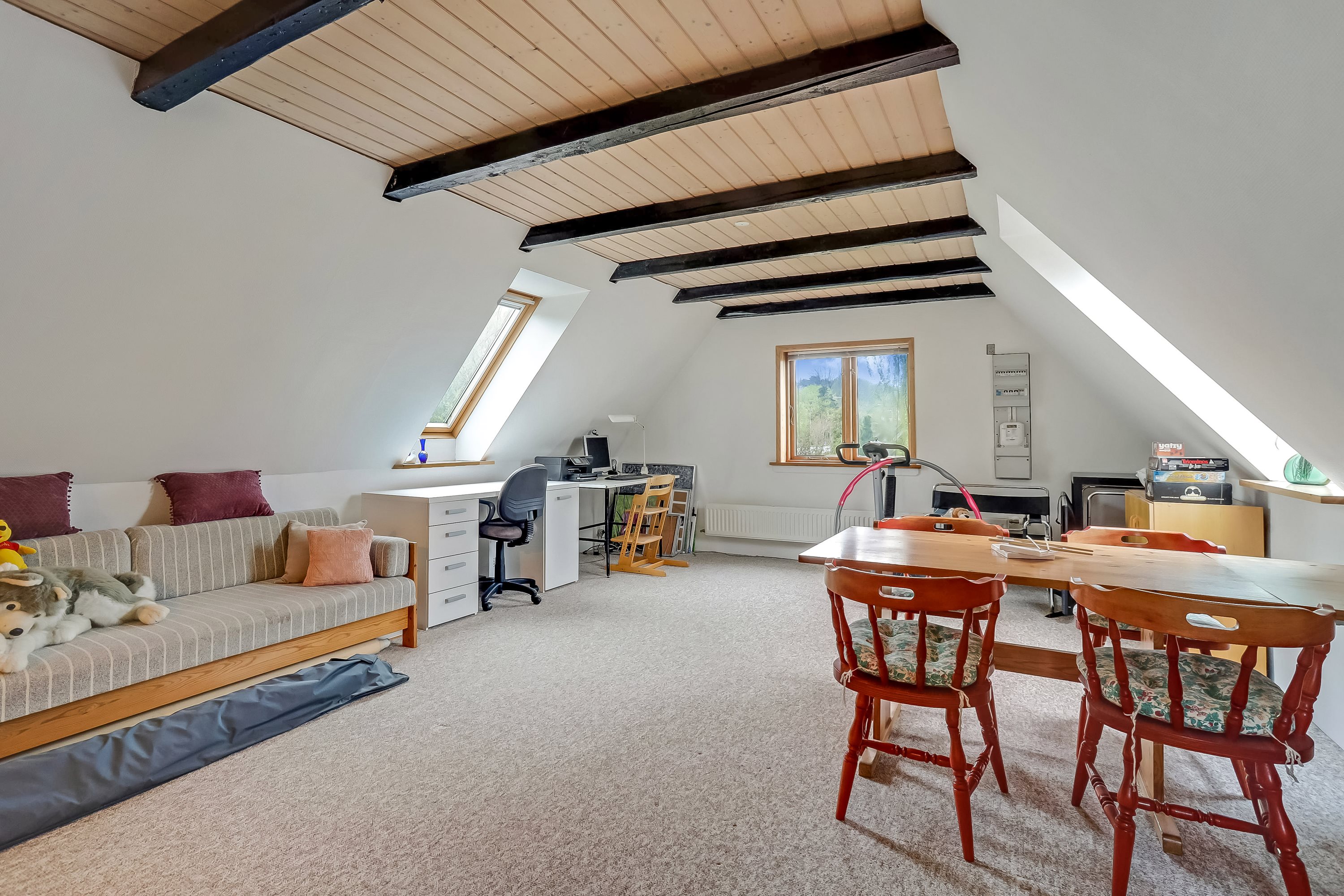 Fremhævet stue billede i fuldskærmstilstand. Billede af Skovvænget 6, Sjørup, 8800 Viborg