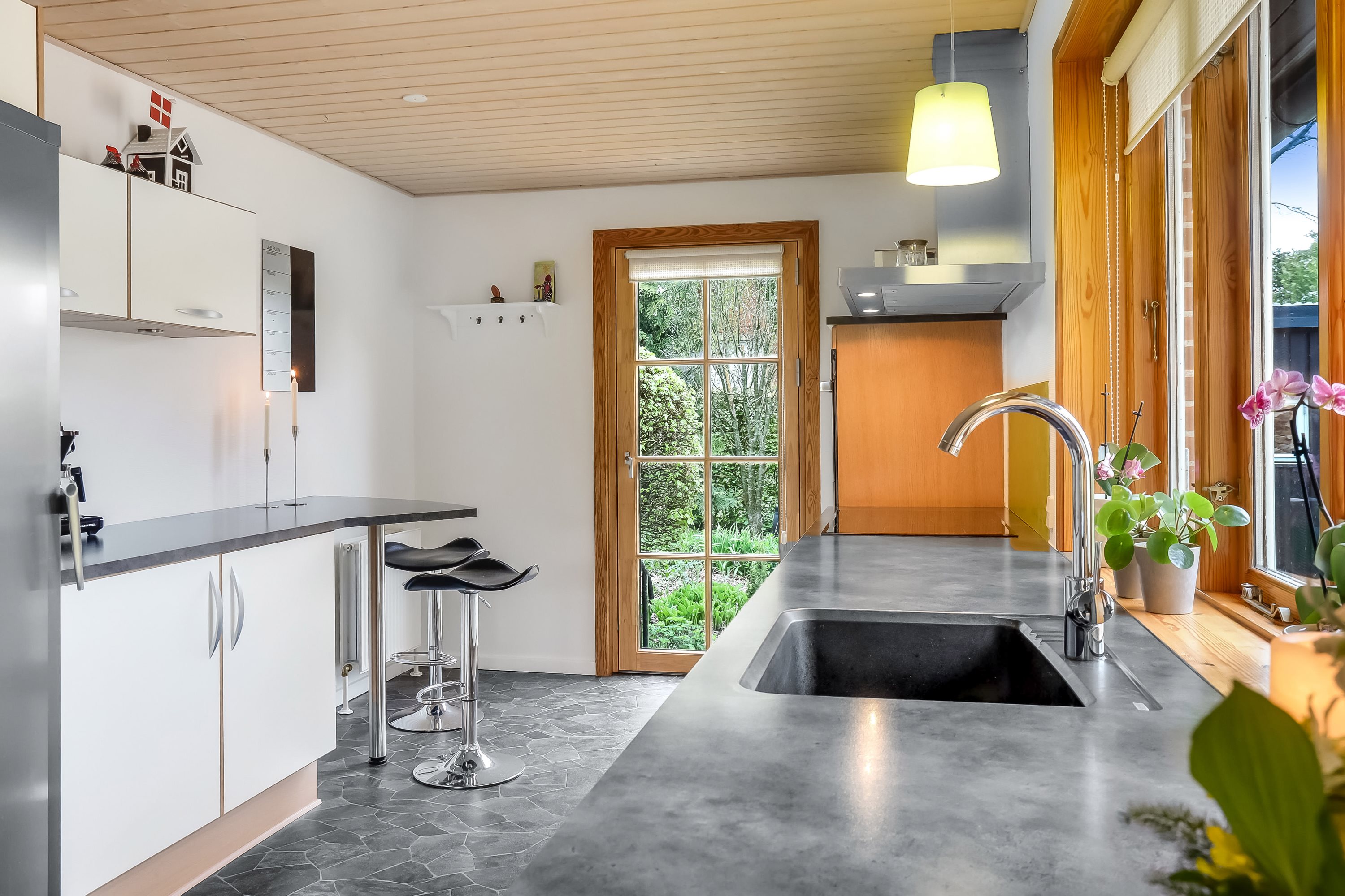 Fremhævet køkken billede i fuldskærmstilstand. Billede af Skovvænget 6, Sjørup, 8800 Viborg