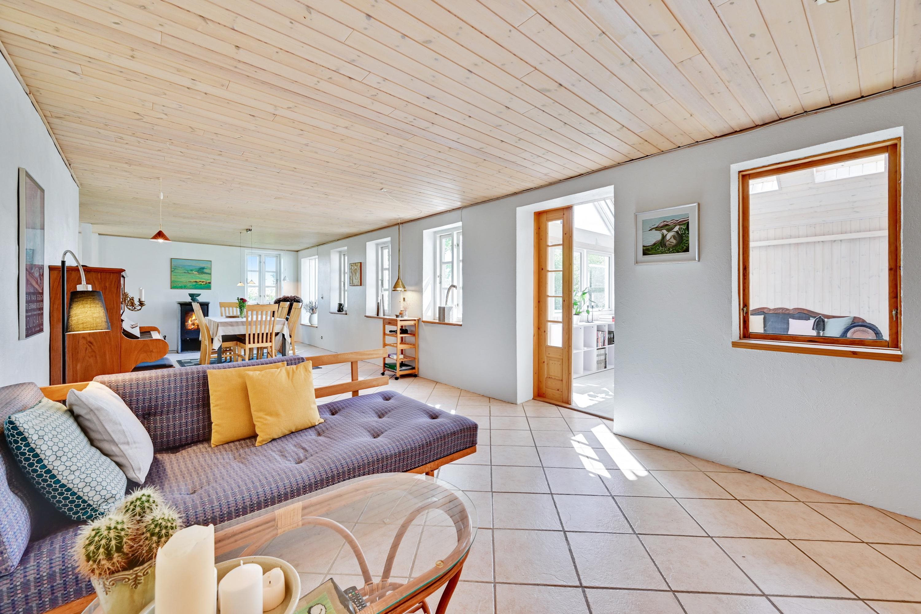 Fremhævet stue billede i fuldskærmstilstand. Billede af Sejersgade 11, Vium, 8620 Kjellerup