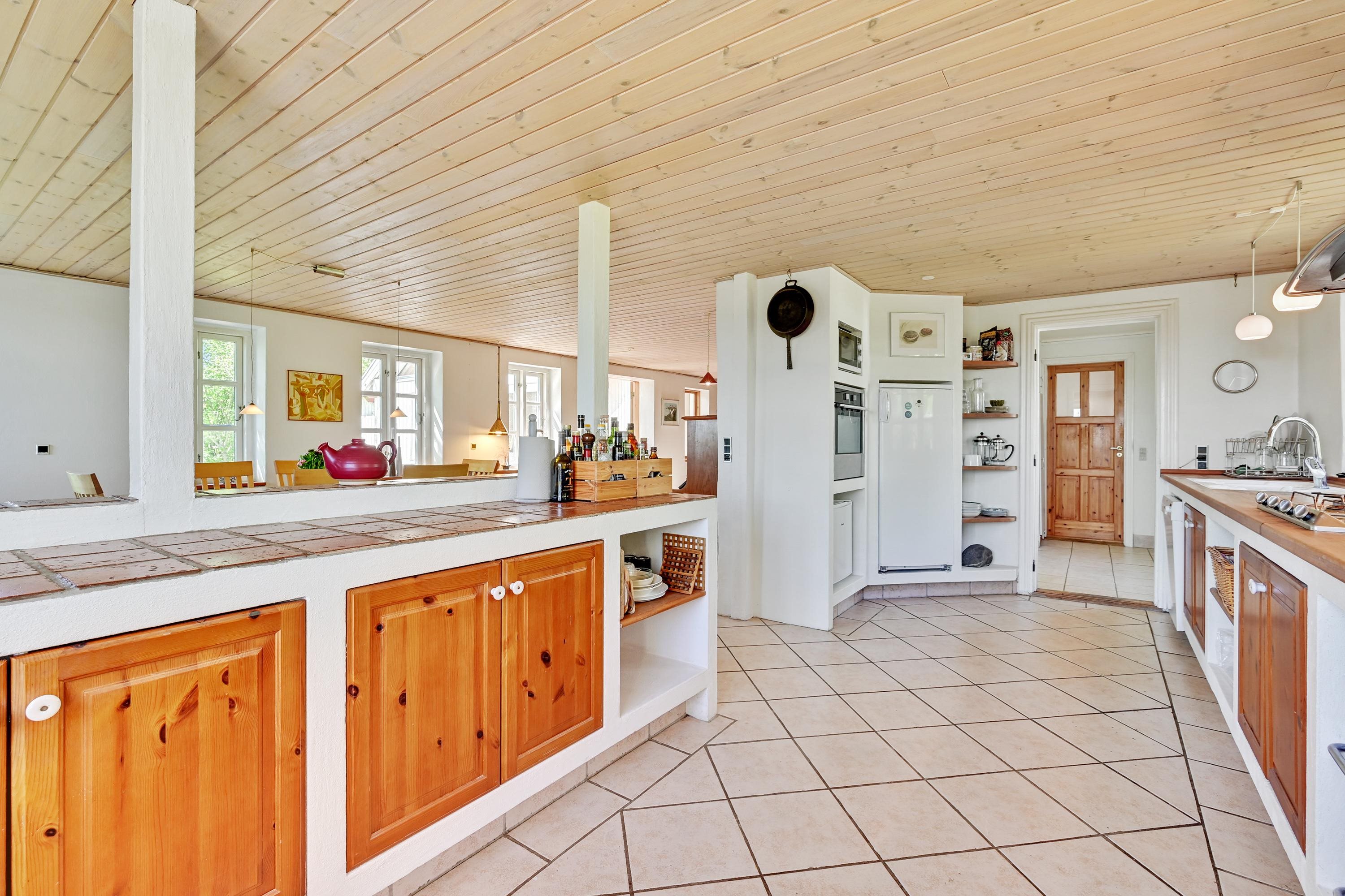 Fremhævet køkken billede i fuldskærmstilstand. Billede af Sejersgade 11, Vium, 8620 Kjellerup