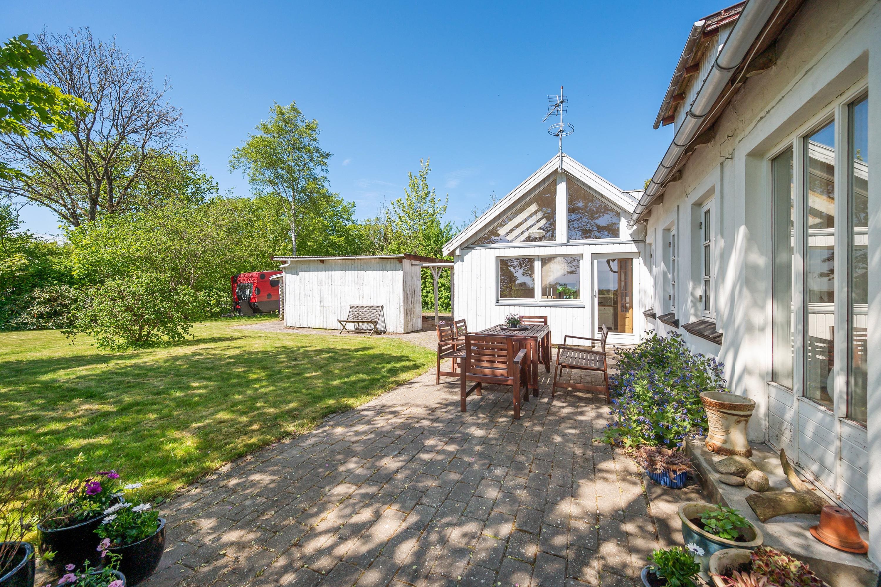 Fremhævet terrasse billede i fuldskærmstilstand. Billede af Sejersgade 11, Vium, 8620 Kjellerup