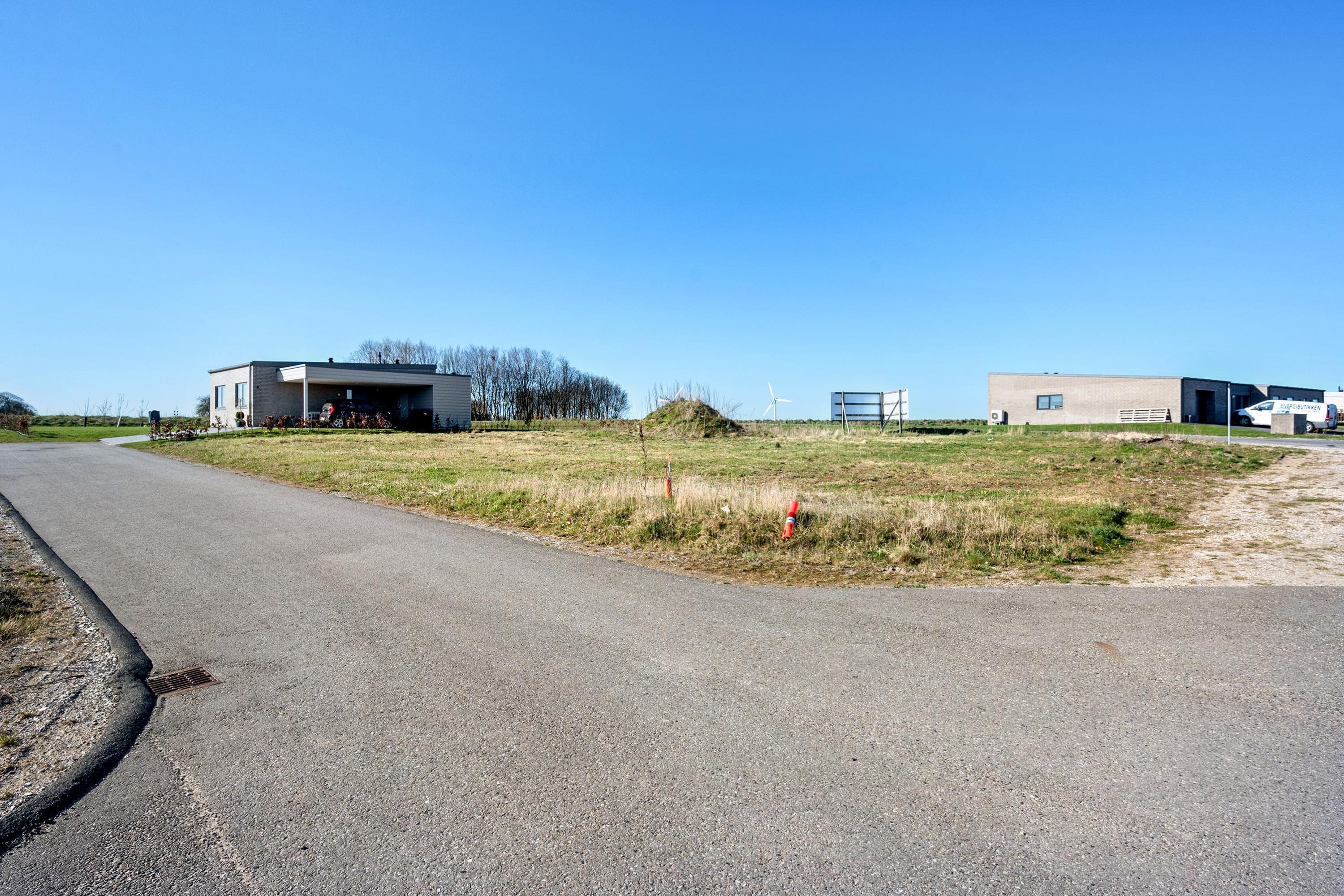 Fremhævet grund billede i fuldskærmstilstand. Billede af Bækengen 16, Harridslev, 8930 Randers NØ