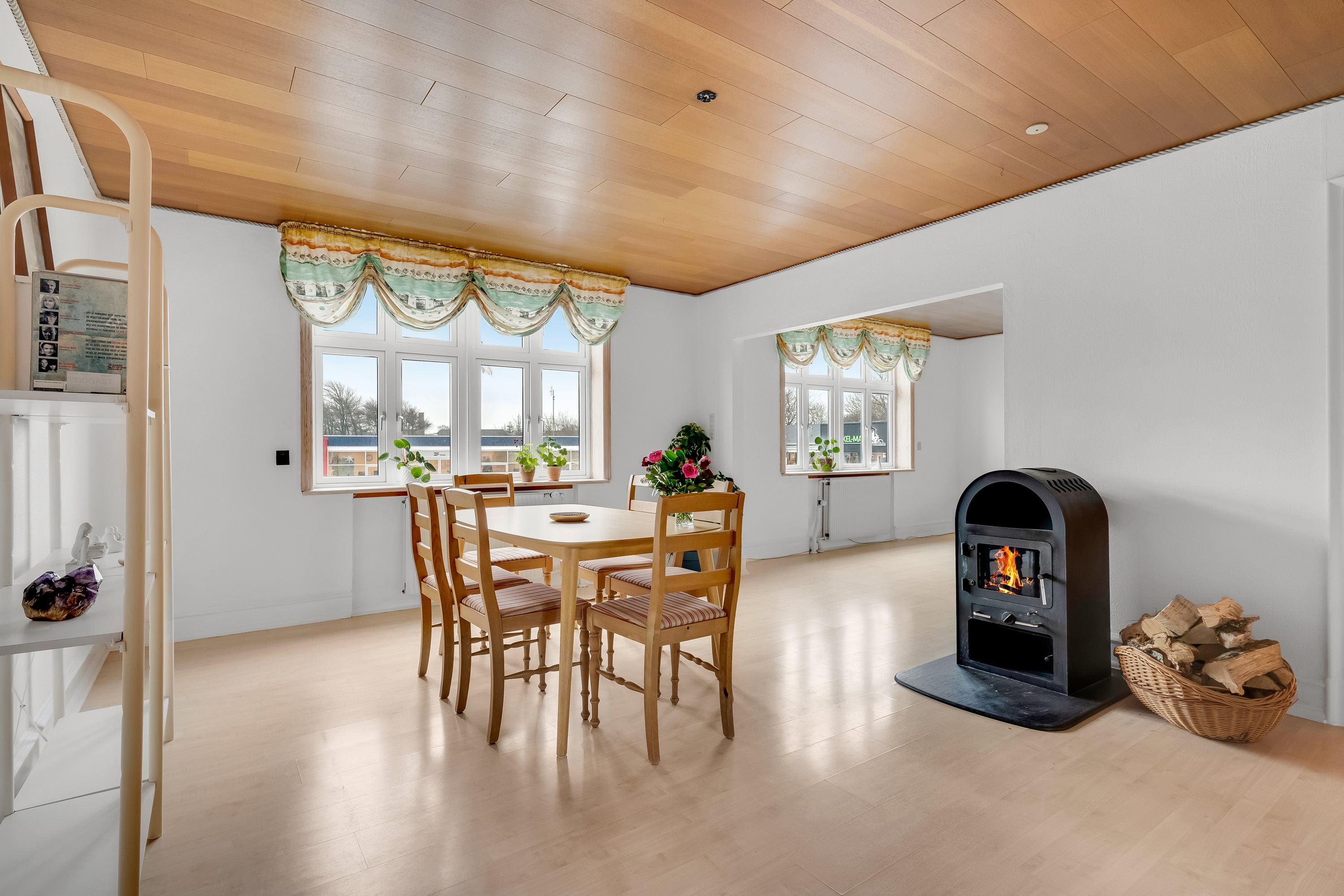 Fremhævet andet billede i fuldskærmstilstand. Billede af Storegade 42, 7620 Lemvig