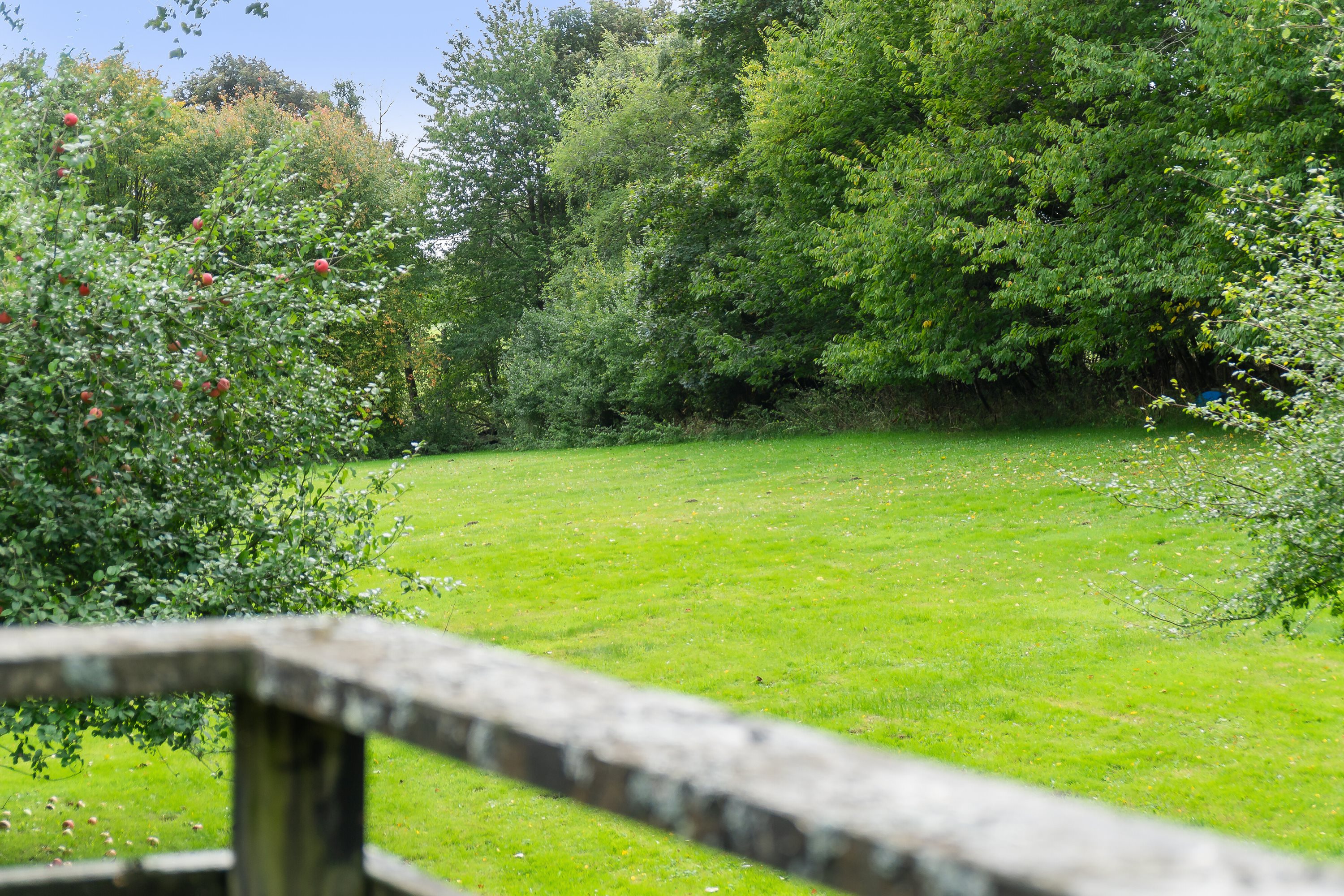 Fremhævet udendørs billede i fuldskærmstilstand. Billede af Stubberupvej 14, 8723 Løsning