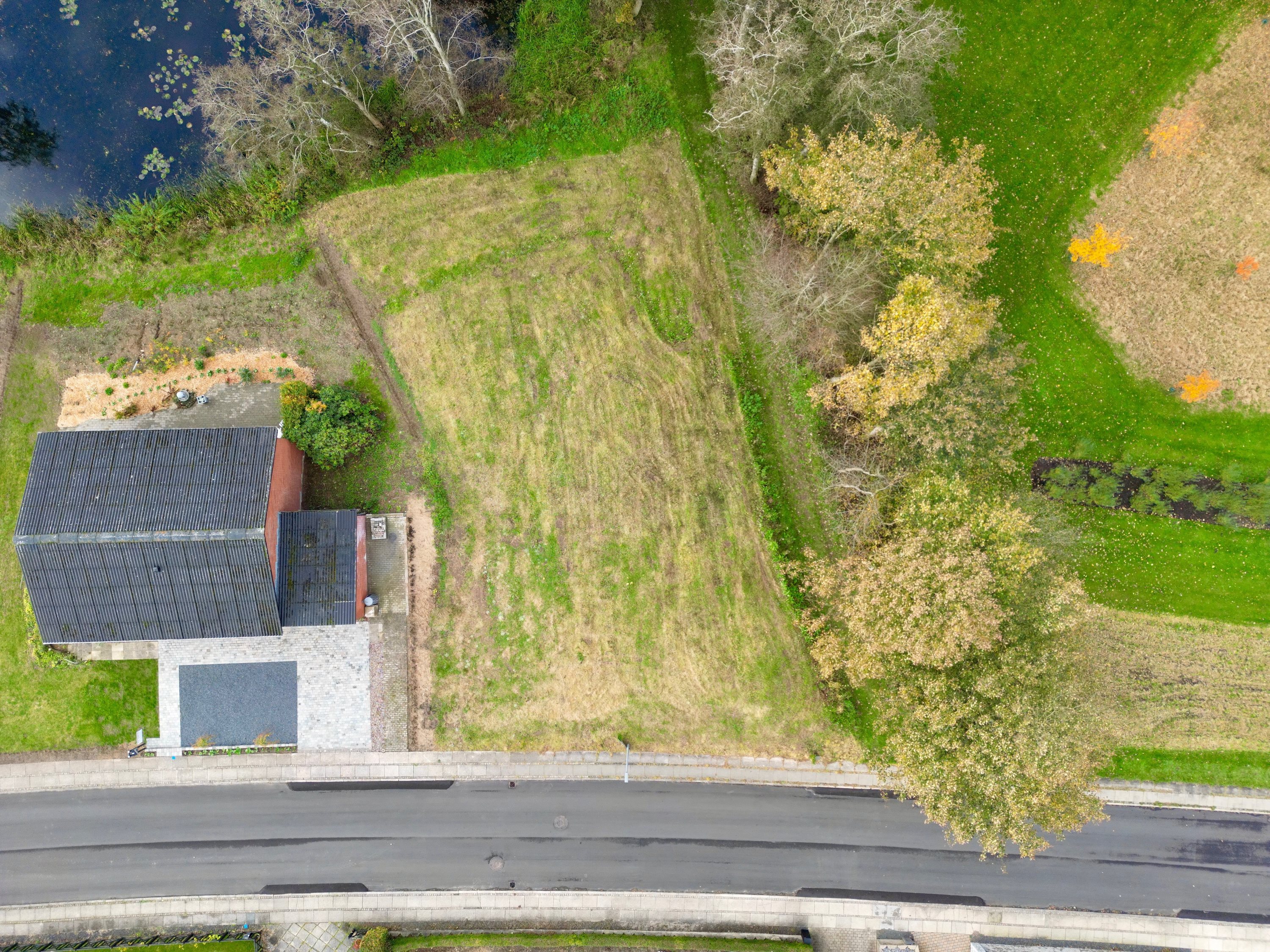 Miniaturebillede 1: byggegrund. Billede af Drosselvej 13A, 6640 Lunderskov