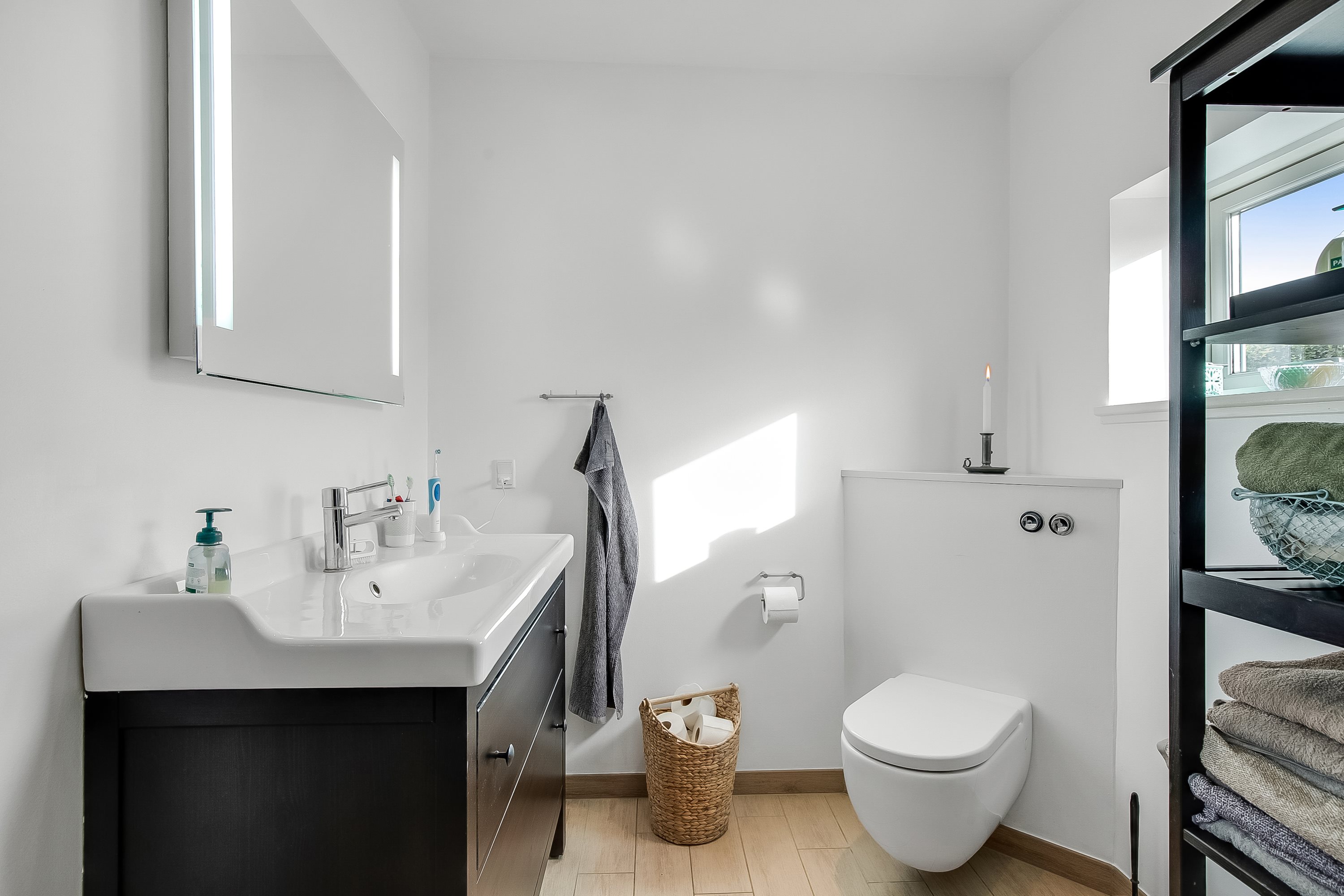 Fremhævet badeværelse billede i fuldskærmstilstand. Billede af Risbøge 14, Højrup, 6640 Lunderskov