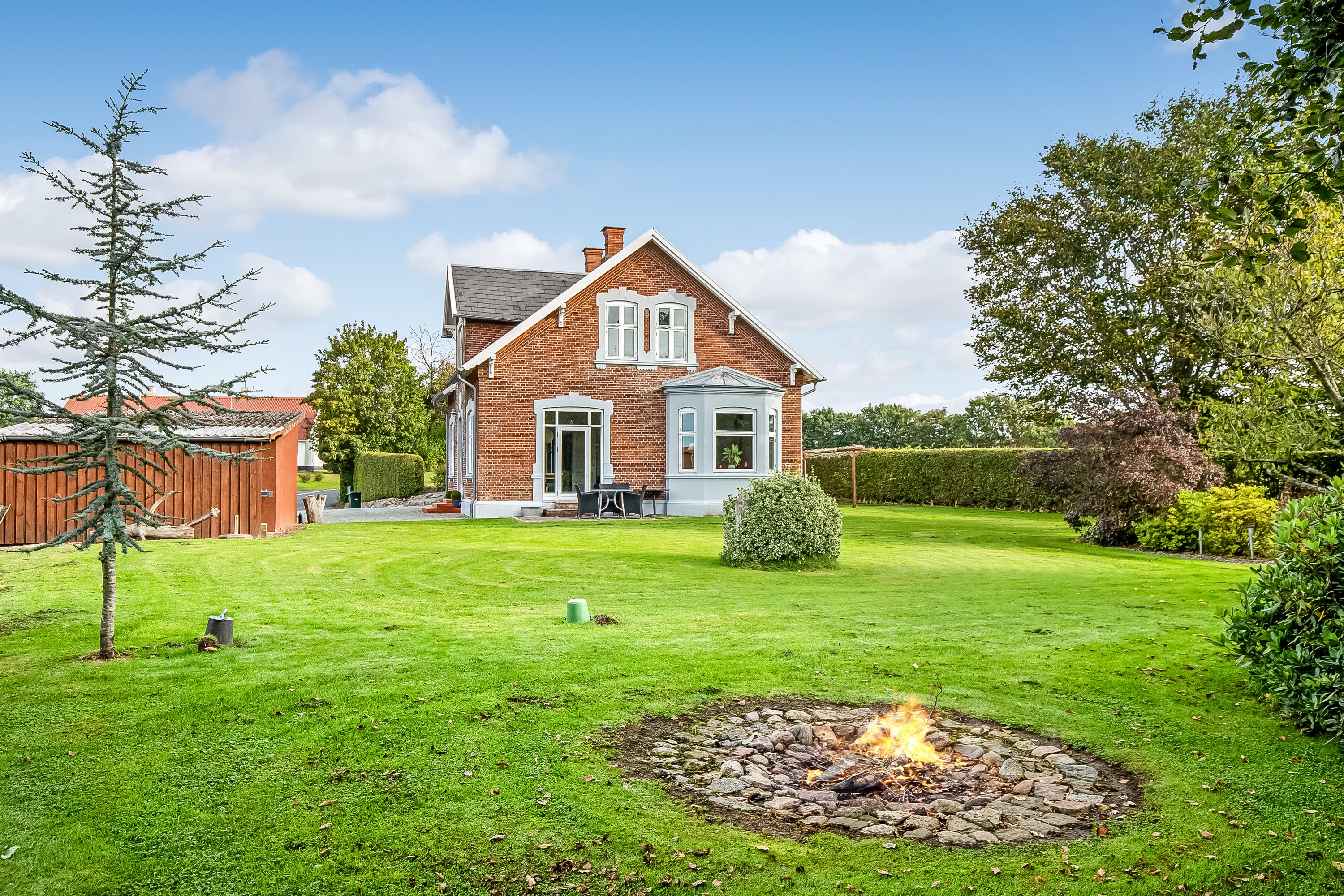 Fremhævet have billede i fuldskærmstilstand. Billede af Risbøge 14, Højrup, 6640 Lunderskov