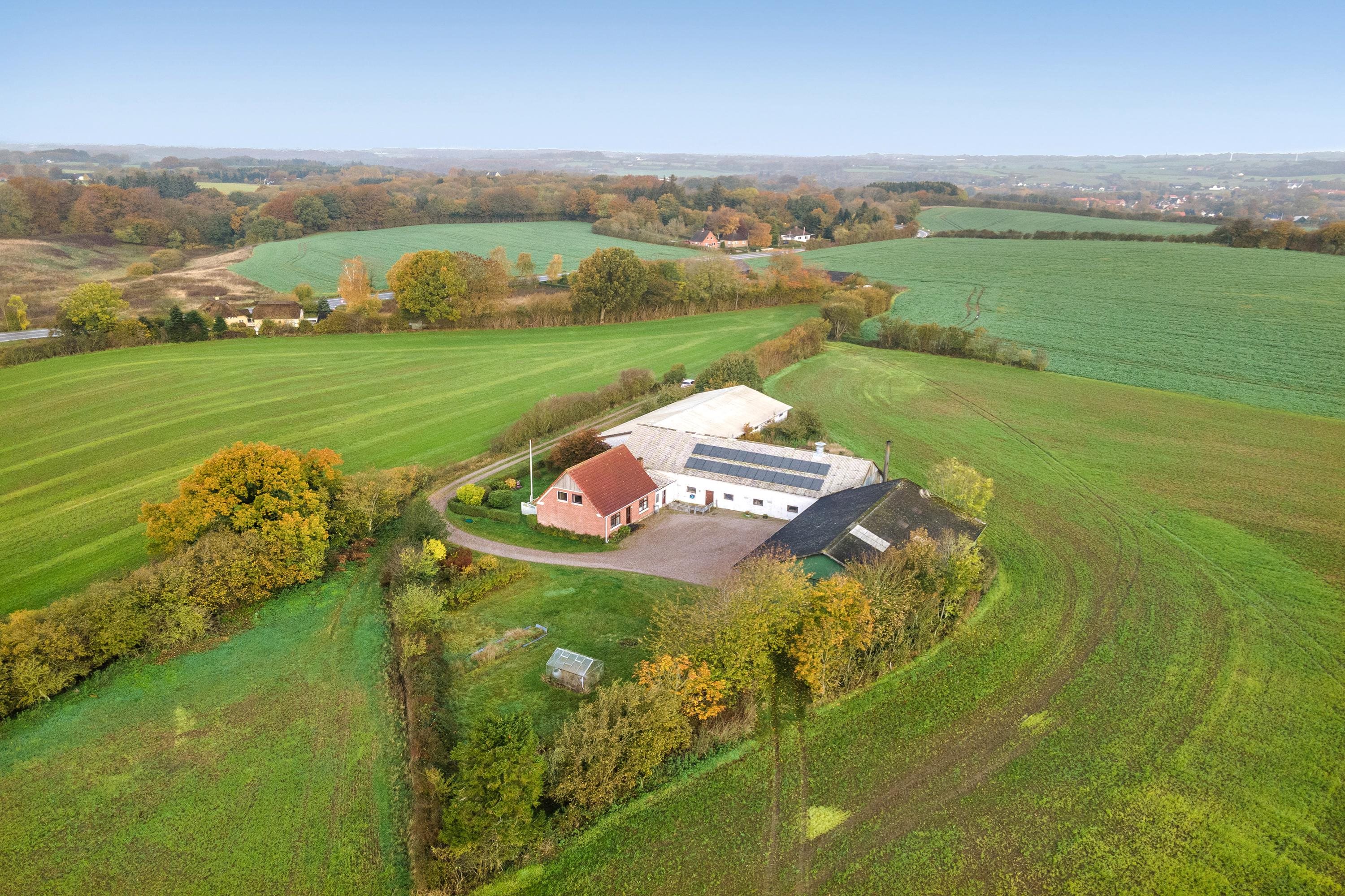 Fremhævet luftfoto billede i fuldskærmstilstand. Billede af Hoptrup Hovedgade 75, 6100 Haderslev