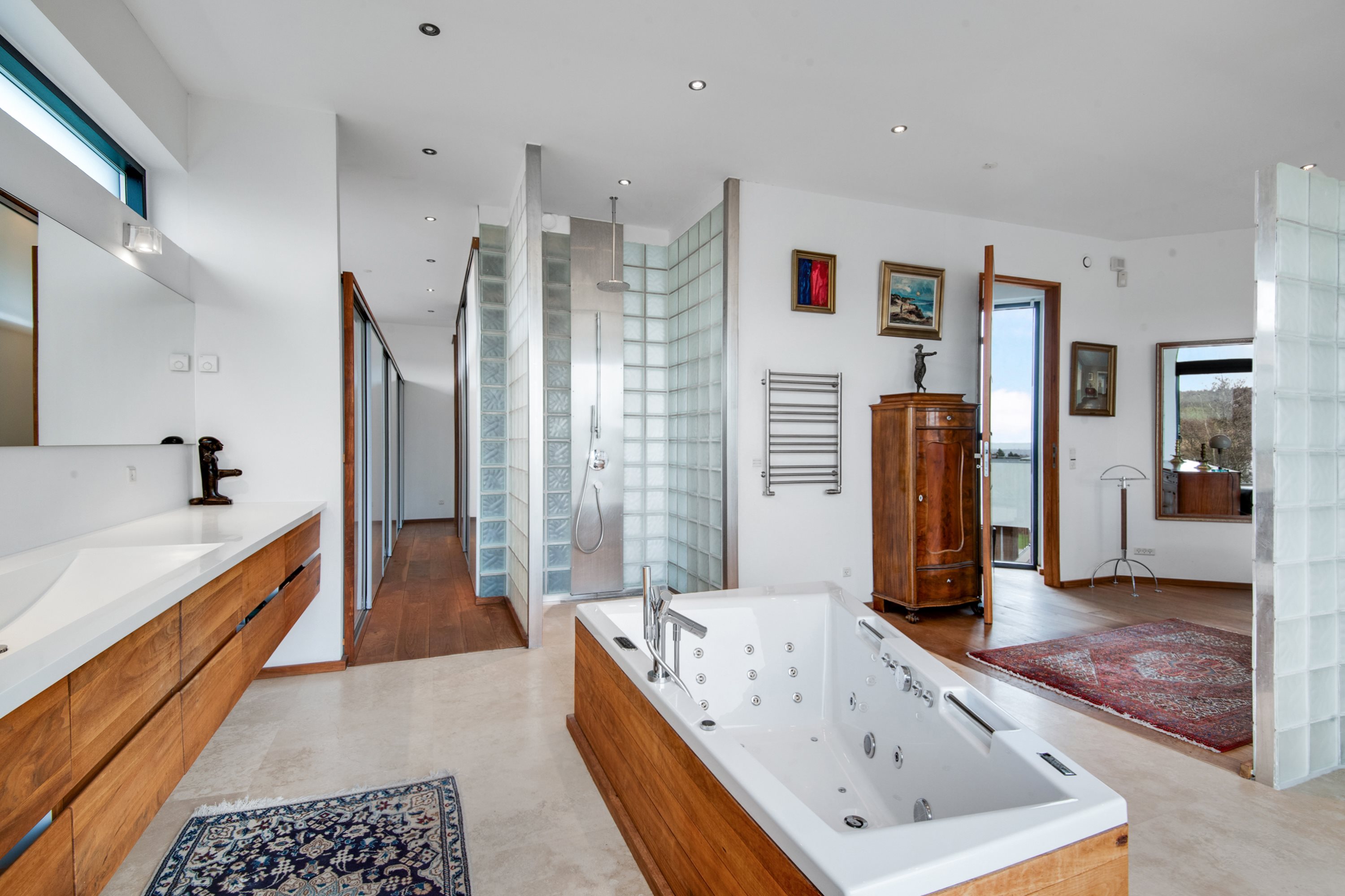 Fremhævet badeværelse billede i fuldskærmstilstand. Billede af Gåsebakken 48, Ugelbølle, 8410 Rønde