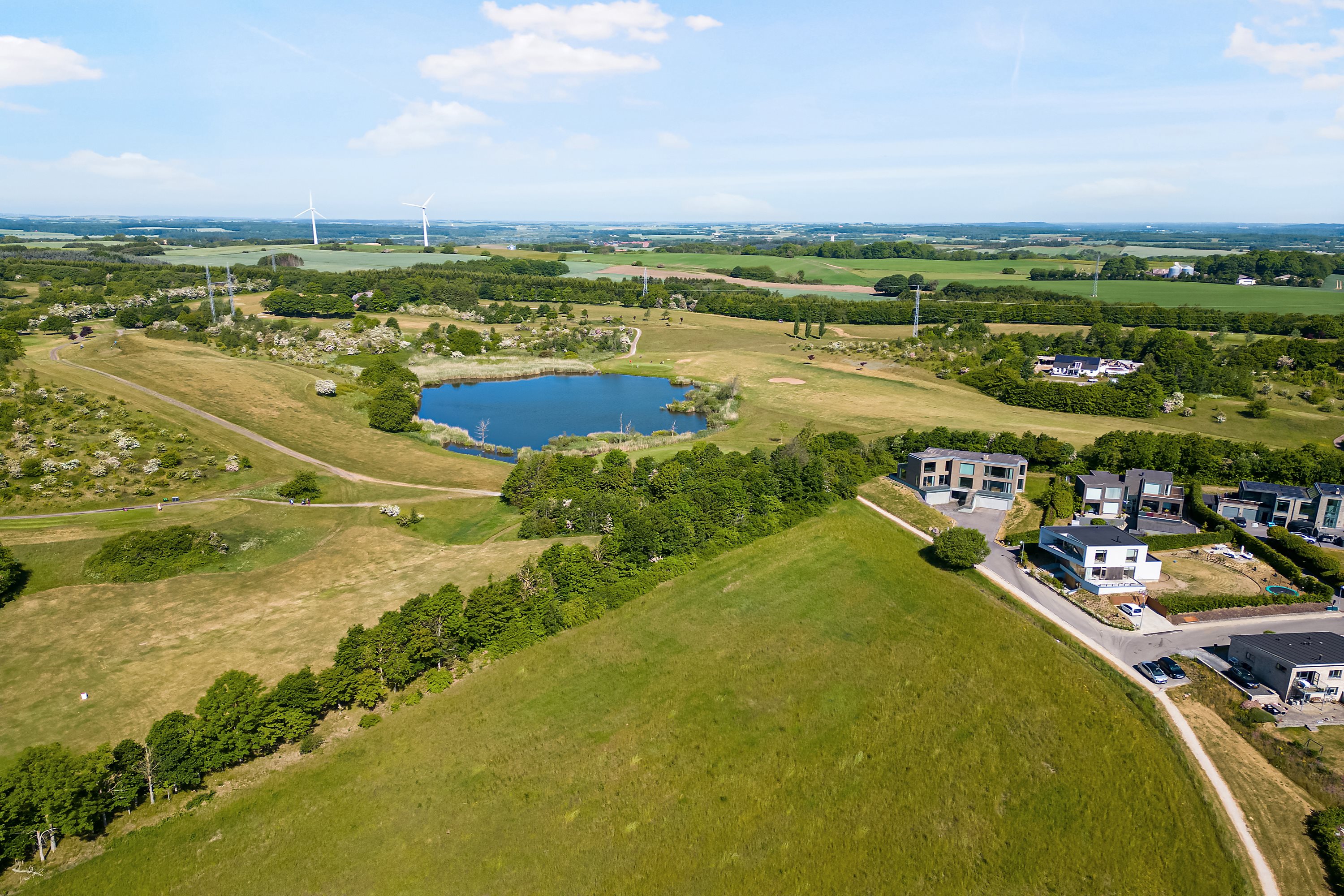 Fremhævet andet billede i fuldskærmstilstand. Billede af Gåsebakken 48, Ugelbølle, 8410 Rønde