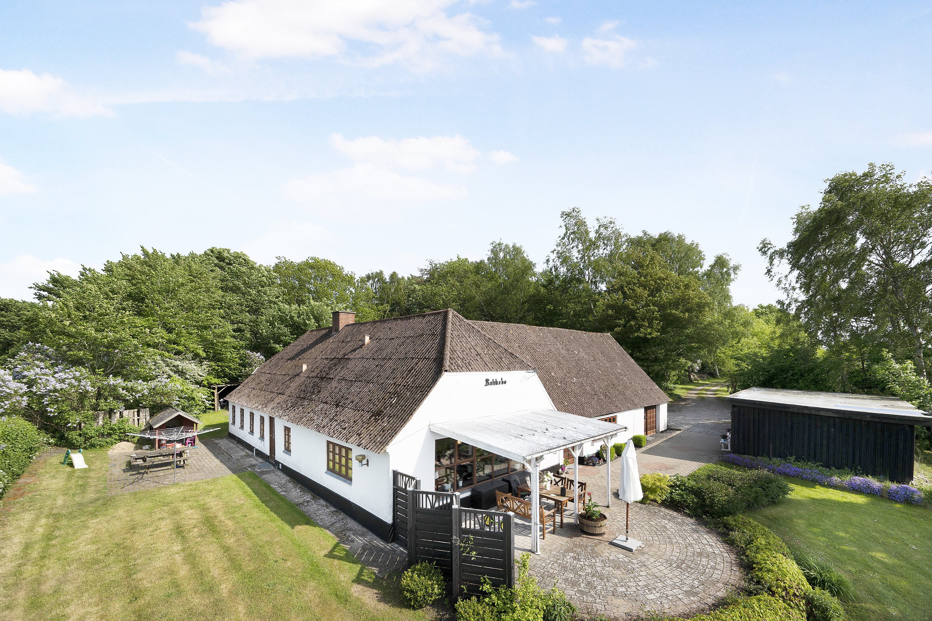 Fremhævet hus billede i fuldskærmstilstand. Billede af Mamrelundsvej 2, Vejlby, 8961 Allingåbro