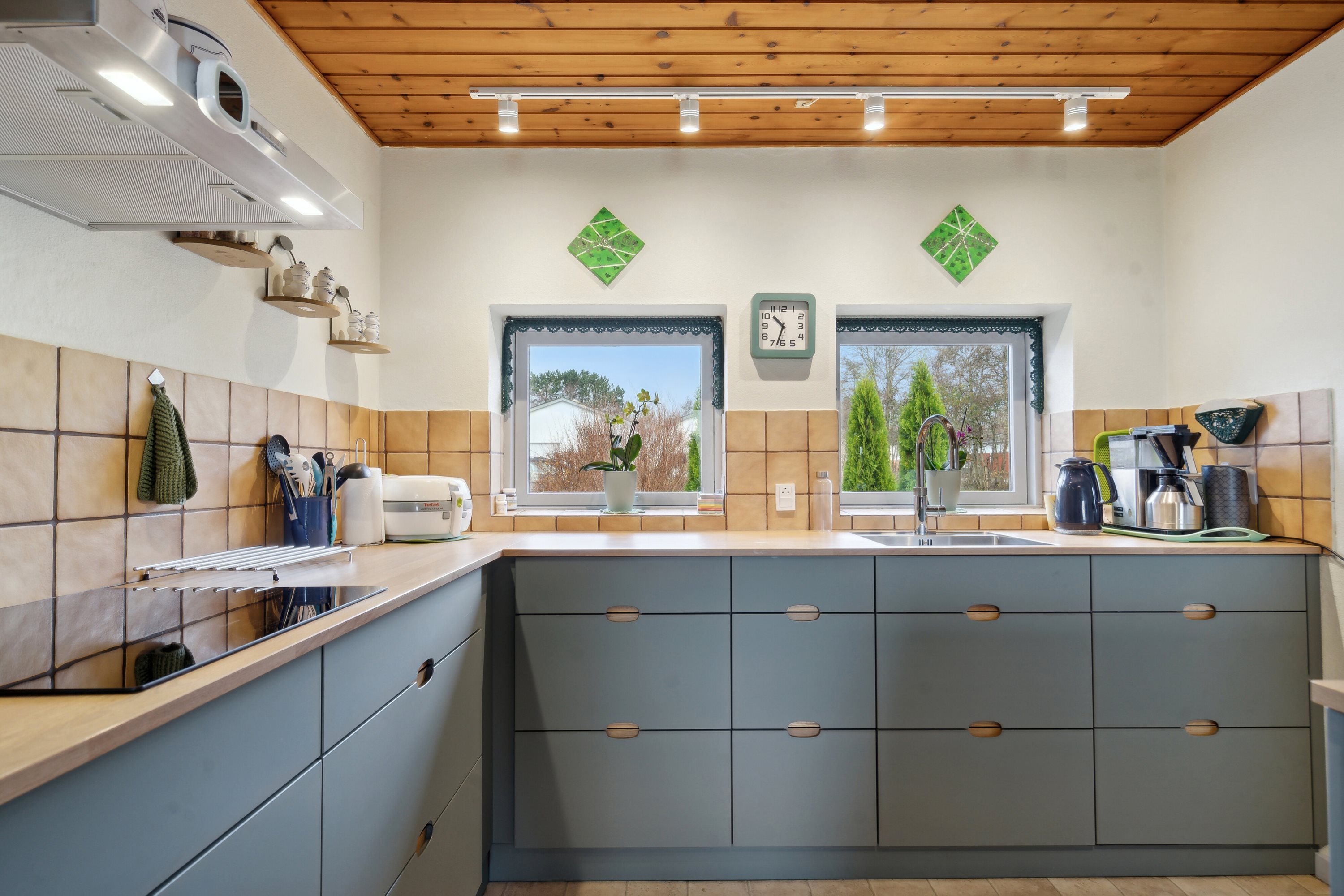 Fremhævet køkken billede i fuldskærmstilstand. Billede af Hvilhusevej 14, Tørring, 8983 Gjerlev J